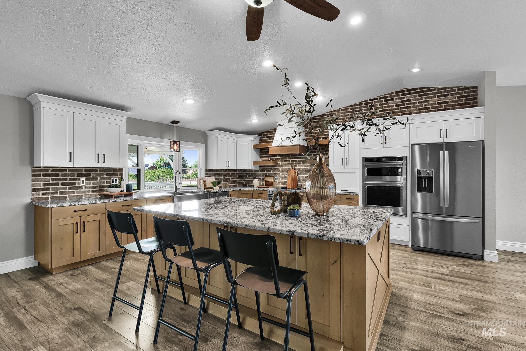 15604 Orchard Ave, Caldwell, Idaho 83607, 4 Bedrooms, 3 Bathrooms, Residential For Sale, Price $1,595,000,MLS 98994070