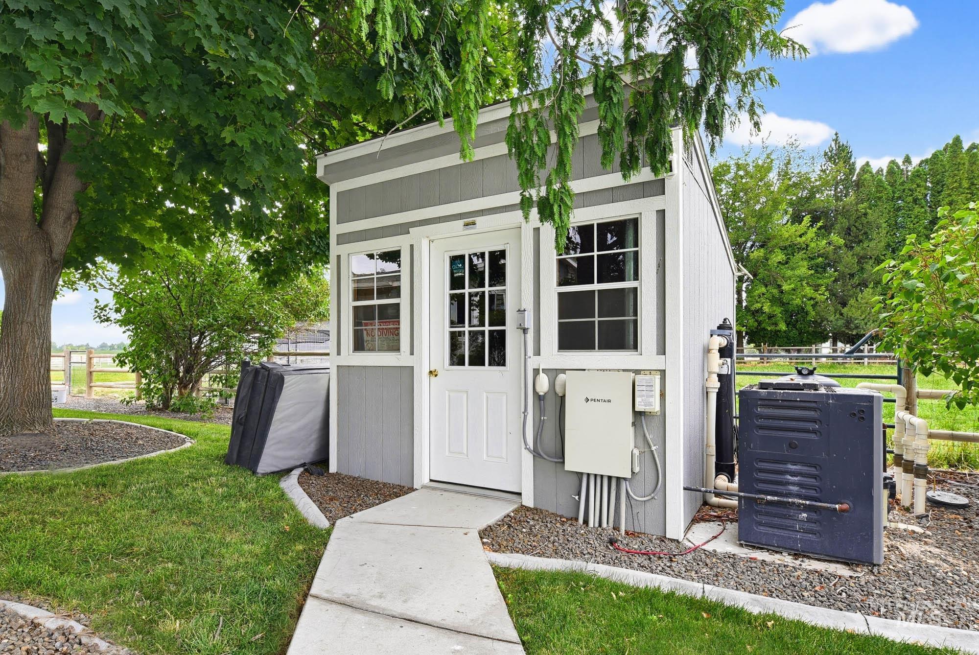 15604 Orchard Ave, Caldwell, Idaho 83607, 4 Bedrooms, 3 Bathrooms, Residential For Sale, Price $1,595,000,MLS 98994070