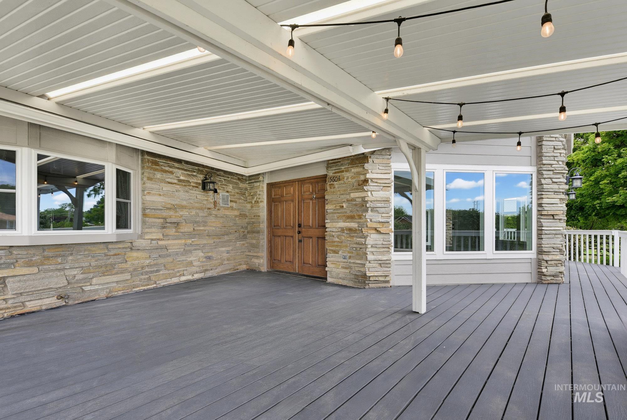 15604 Orchard Ave, Caldwell, Idaho 83607, 4 Bedrooms, 3 Bathrooms, Residential For Sale, Price $1,595,000,MLS 98994070