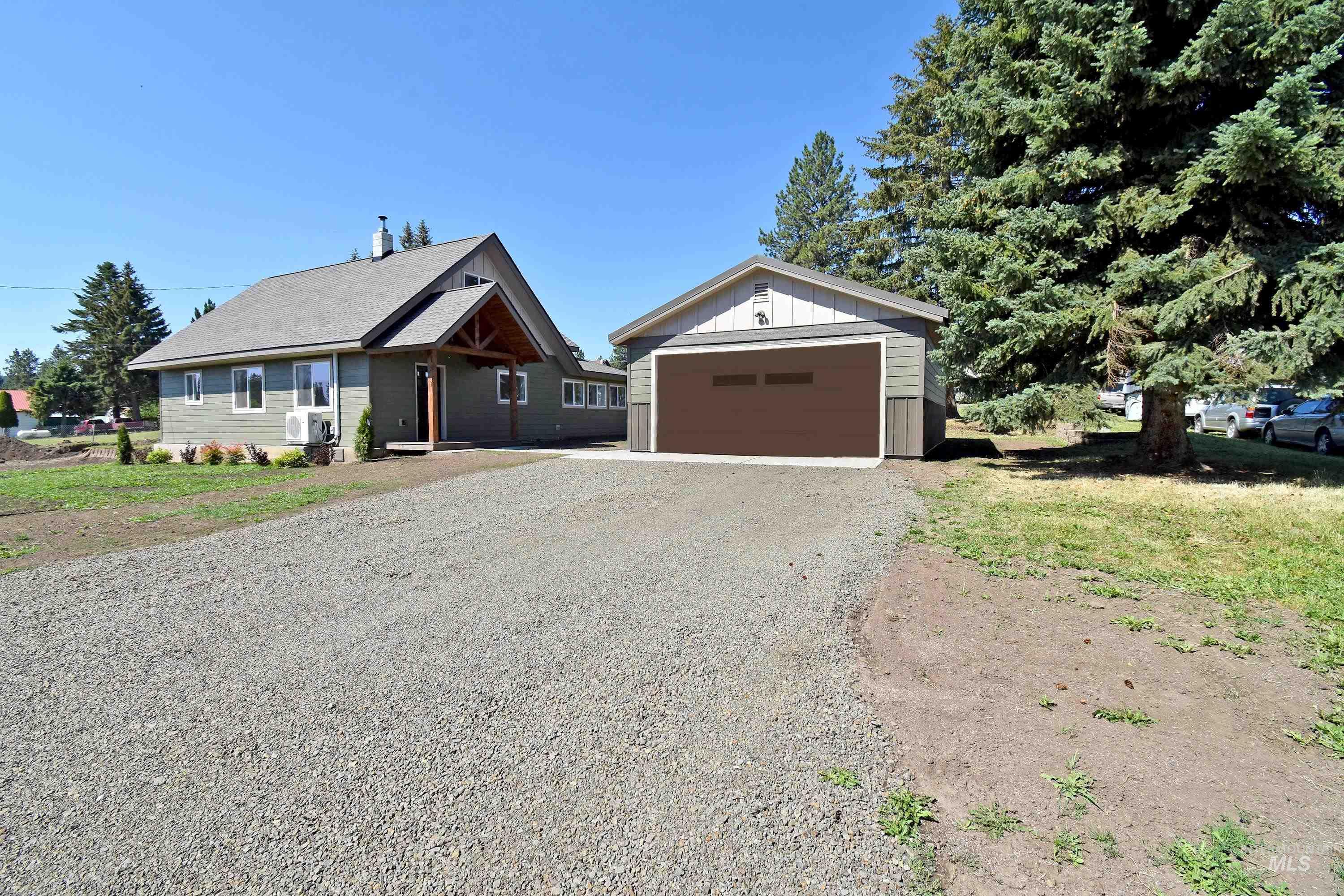 413 Ellis Avenue, Winchester, Idaho 83555, 4 Bedrooms, 2 Bathrooms, Residential For Sale, Price $389,000,MLS 98994077