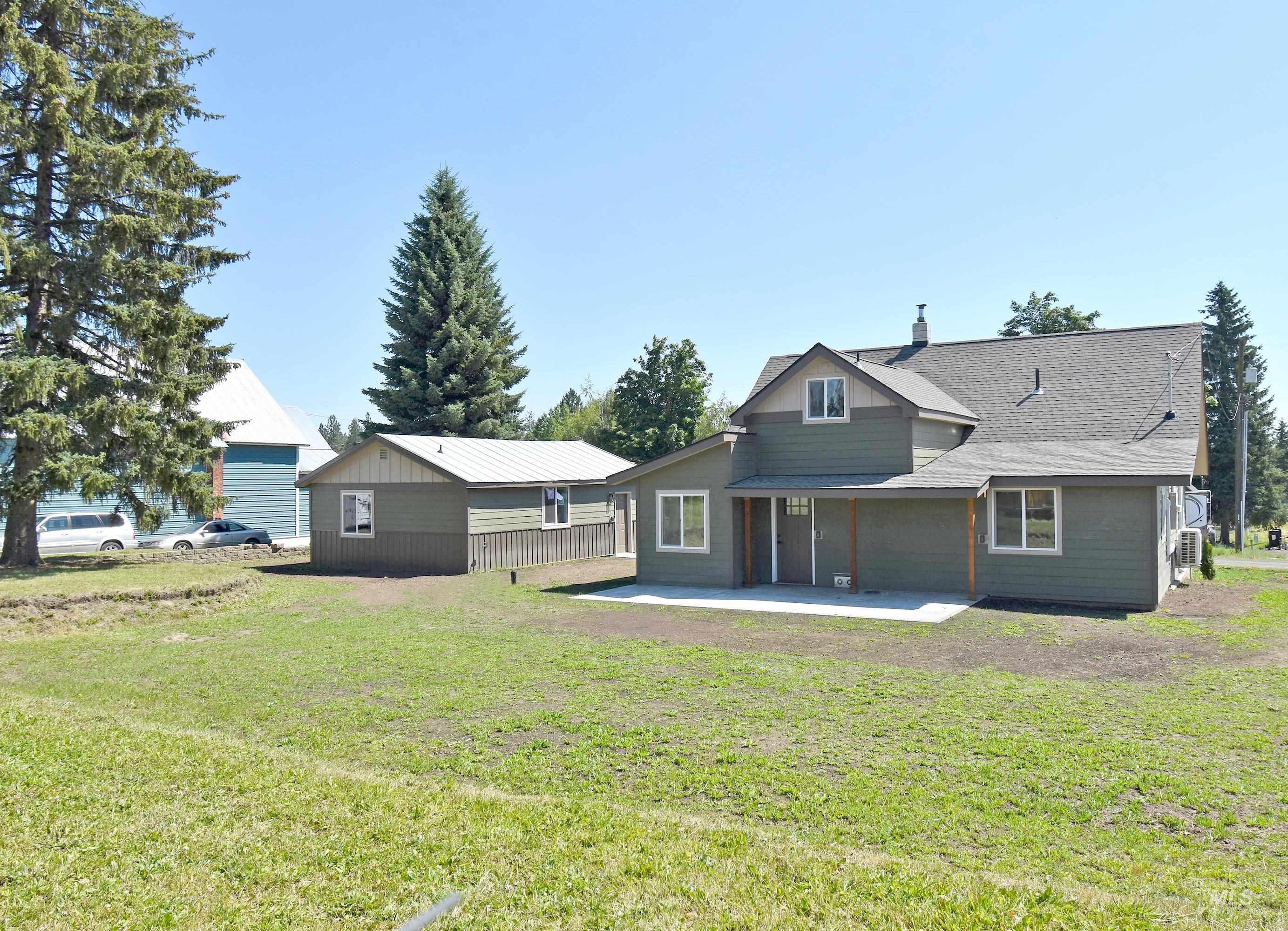 413 Ellis Avenue, Winchester, Idaho 83555, 4 Bedrooms, 2 Bathrooms, Residential For Sale, Price $389,000, 98994077