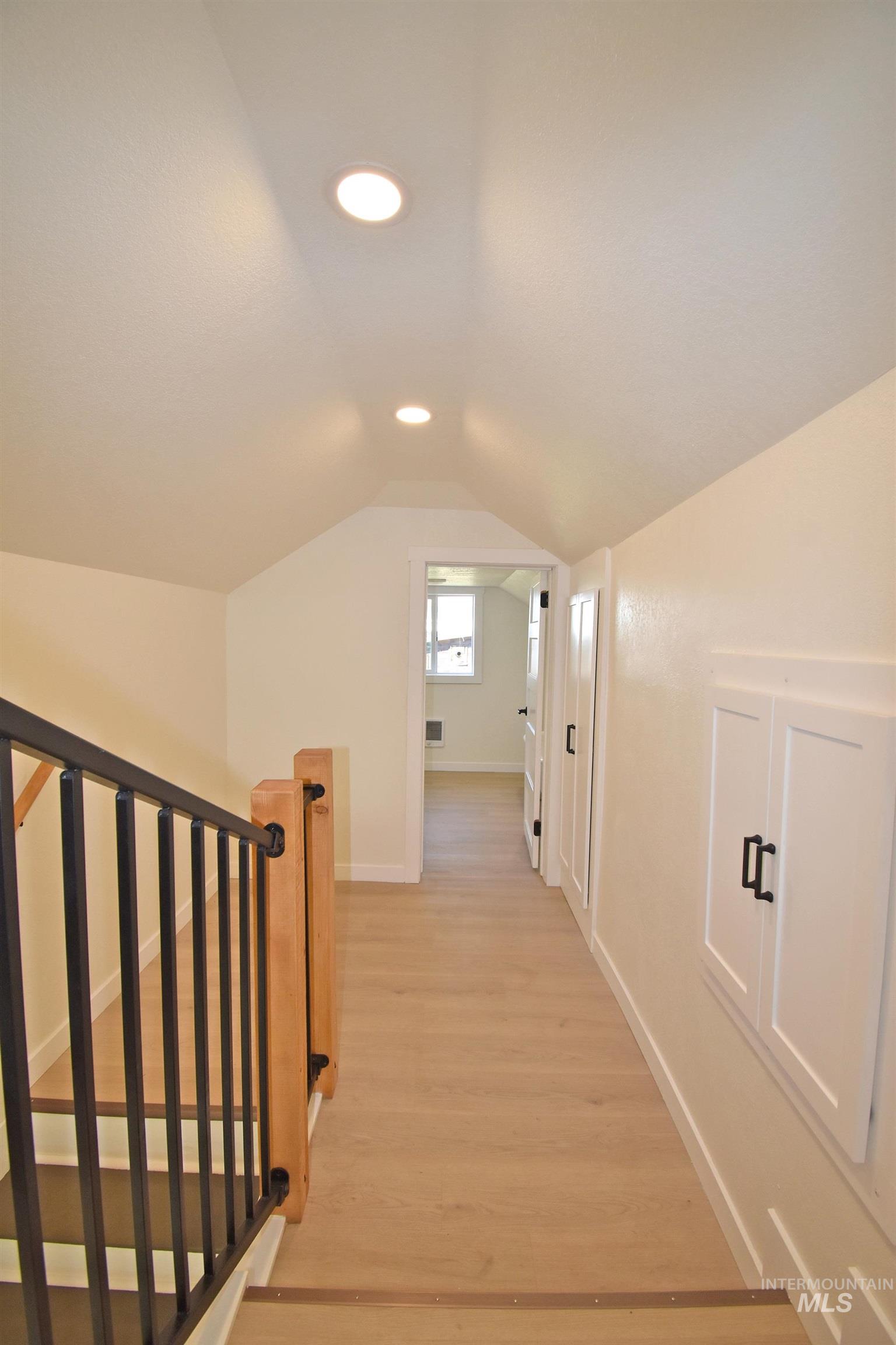 413 Ellis Avenue, Winchester, Idaho 83555, 4 Bedrooms, 2 Bathrooms, Residential For Sale, Price $389,000, 98994077