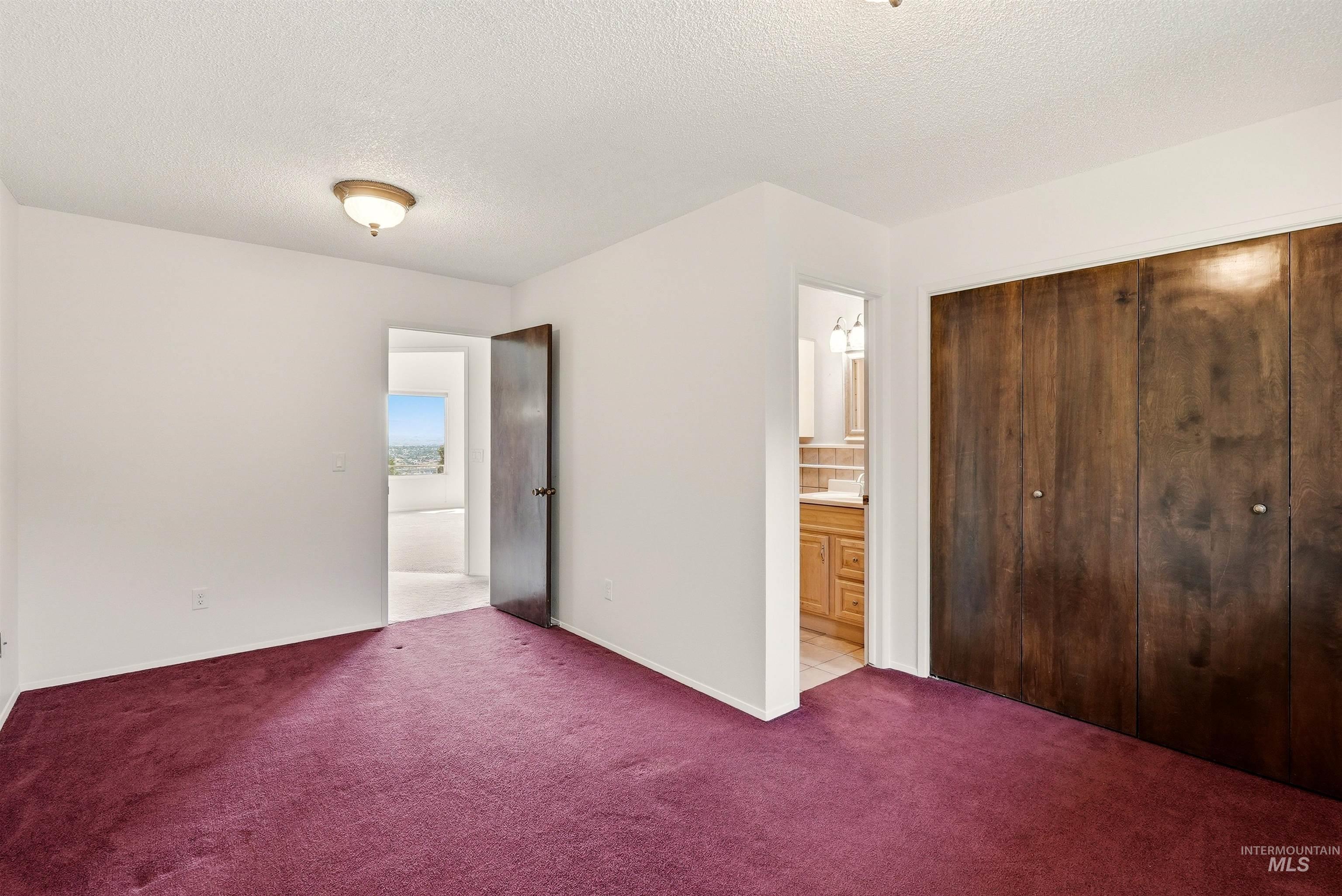 2624 Grandview Drive, Clarkston, Washington 99403, 4 Bedrooms, 3 Bathrooms, Residential For Sale, Price $849,000,MLS 98994083