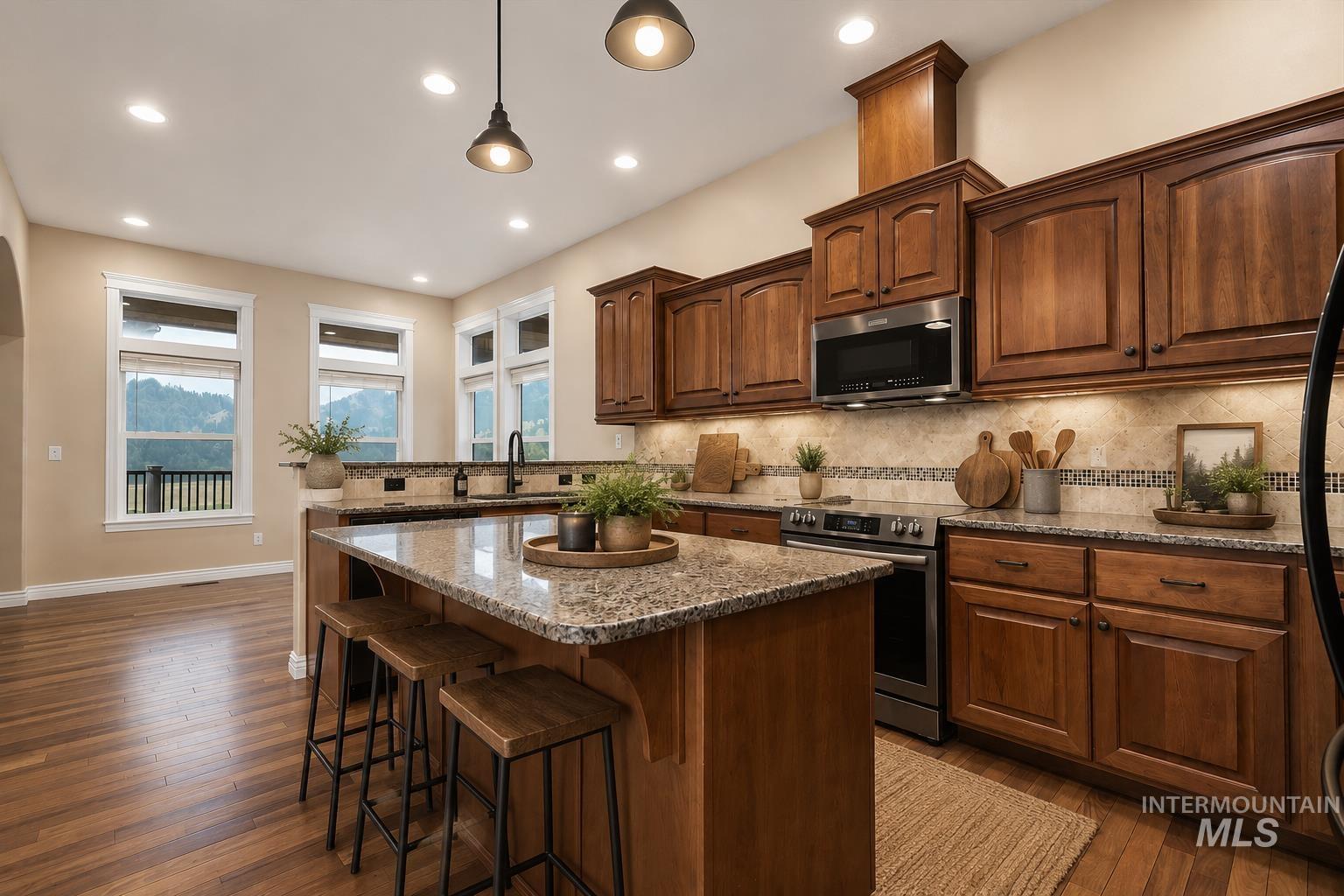 29 Valley Vista, Garden Valley, Idaho 83622, 3 Bedrooms, 3 Bathrooms, Residential For Sale, Price $1,500,000,MLS 98994090