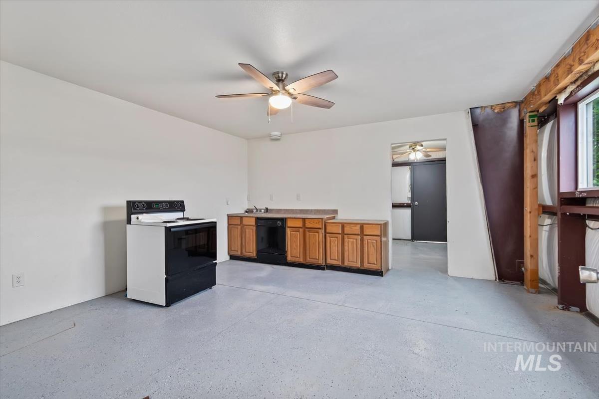 29 Valley Vista, Garden Valley, Idaho 83622, 3 Bedrooms, 3 Bathrooms, Residential For Sale, Price $1,500,000,MLS 98994090