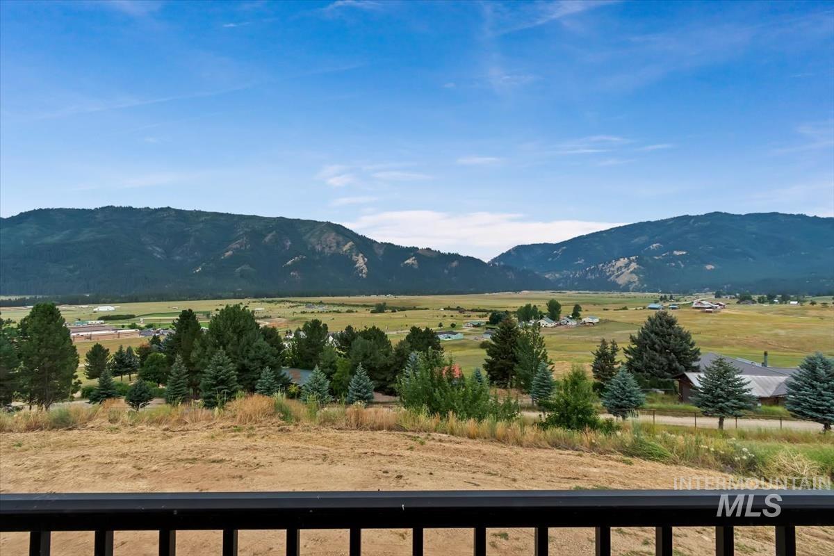 29 Valley Vista, Garden Valley, Idaho 83622, 3 Bedrooms, 3 Bathrooms, Residential For Sale, Price $1,500,000,MLS 98994090