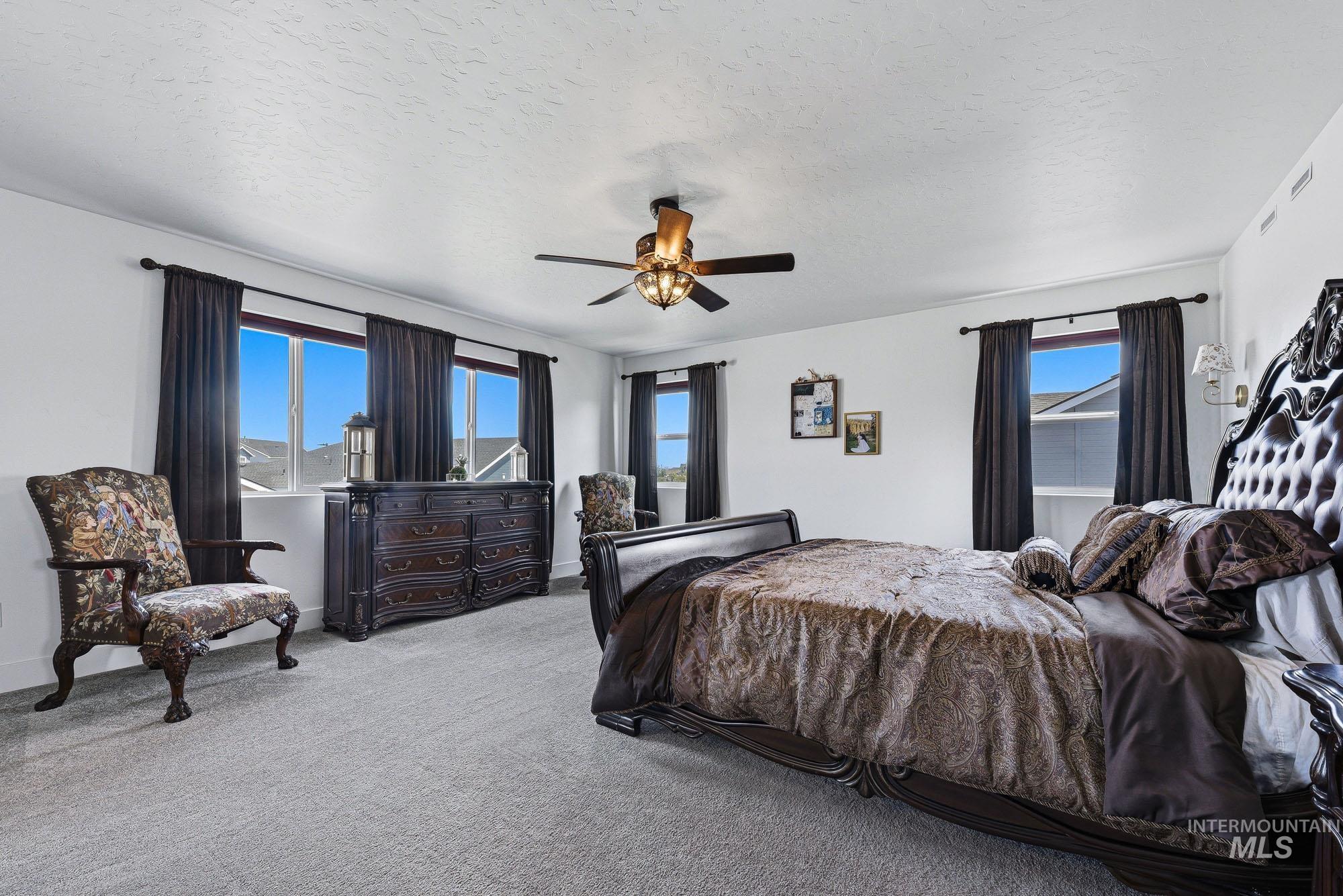 11390 Aspen Hill Dr, Caldwell, Idaho 83605, 5 Bedrooms, 4.5 Bathrooms, Residential For Sale, Price $684,900,MLS 98994096
