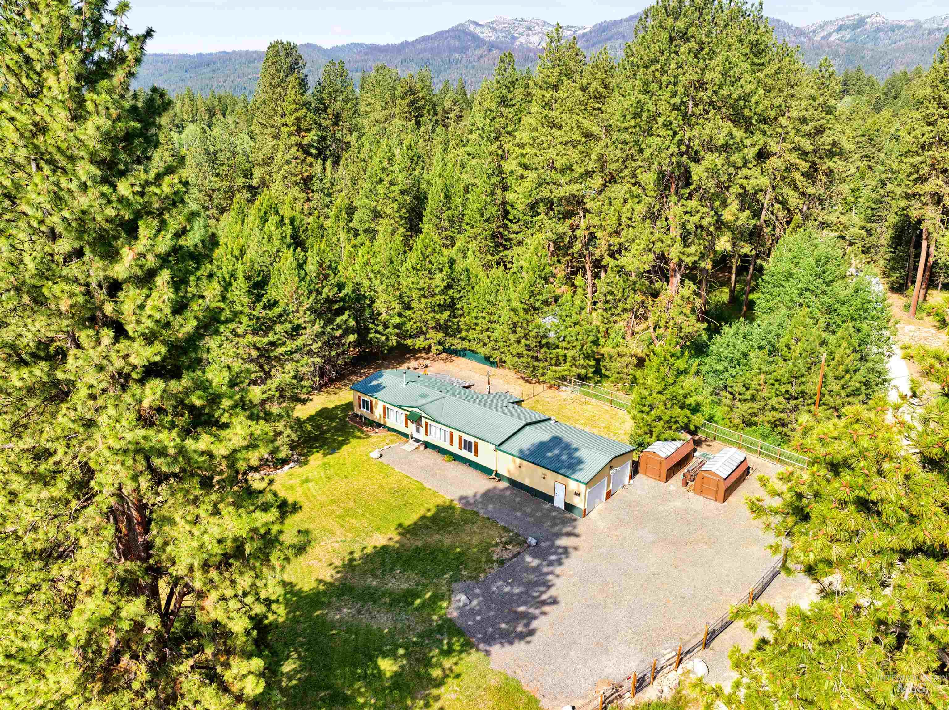 191 Bear Wallow, Cascade, Idaho 83611, 3 Bedrooms, 2 Bathrooms, Residential For Sale, Price $454,900,MLS 98994097