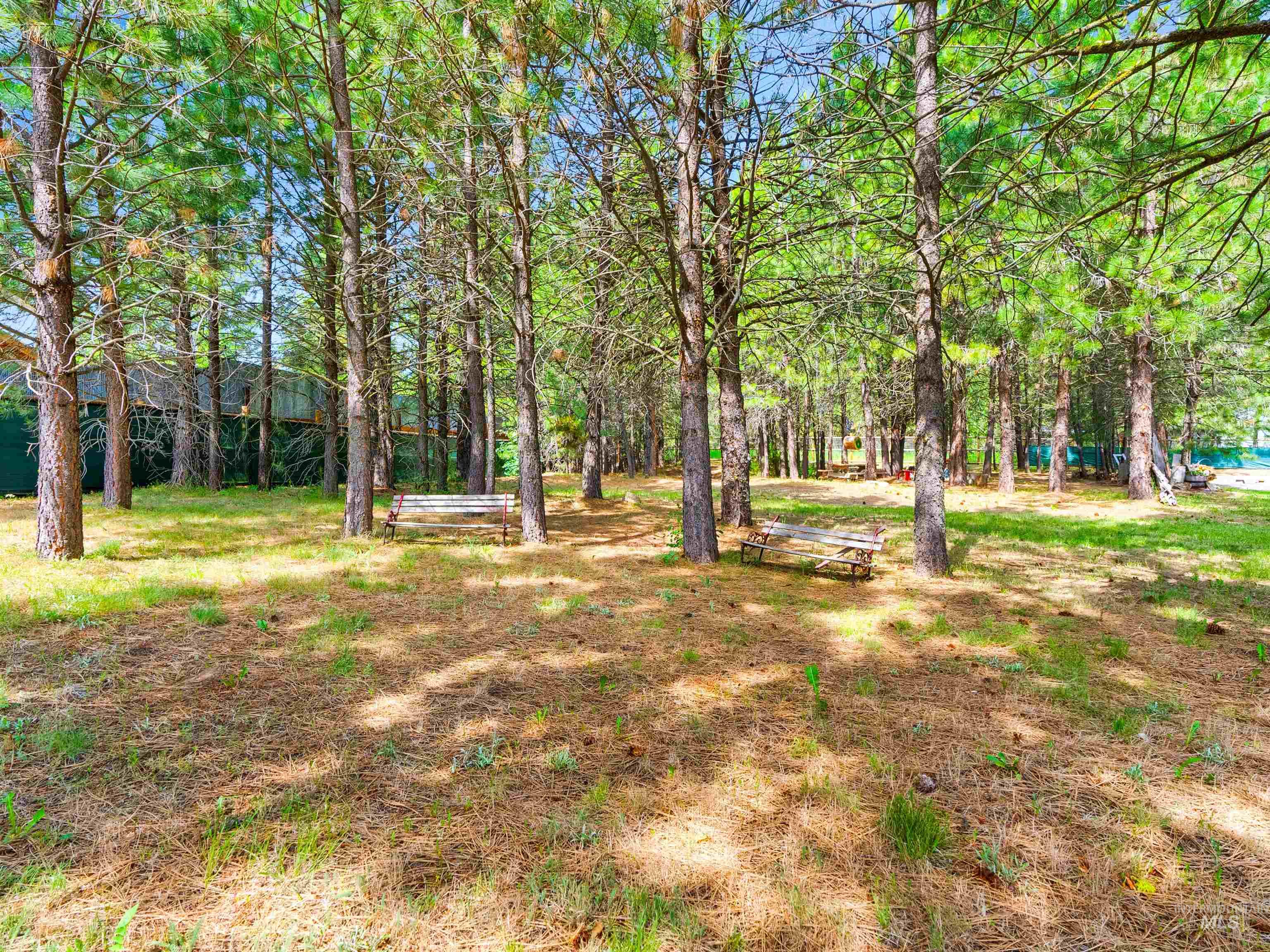 191 Bear Wallow, Cascade, Idaho 83611, 3 Bedrooms, 2 Bathrooms, Residential For Sale, Price $454,900,MLS 98994097