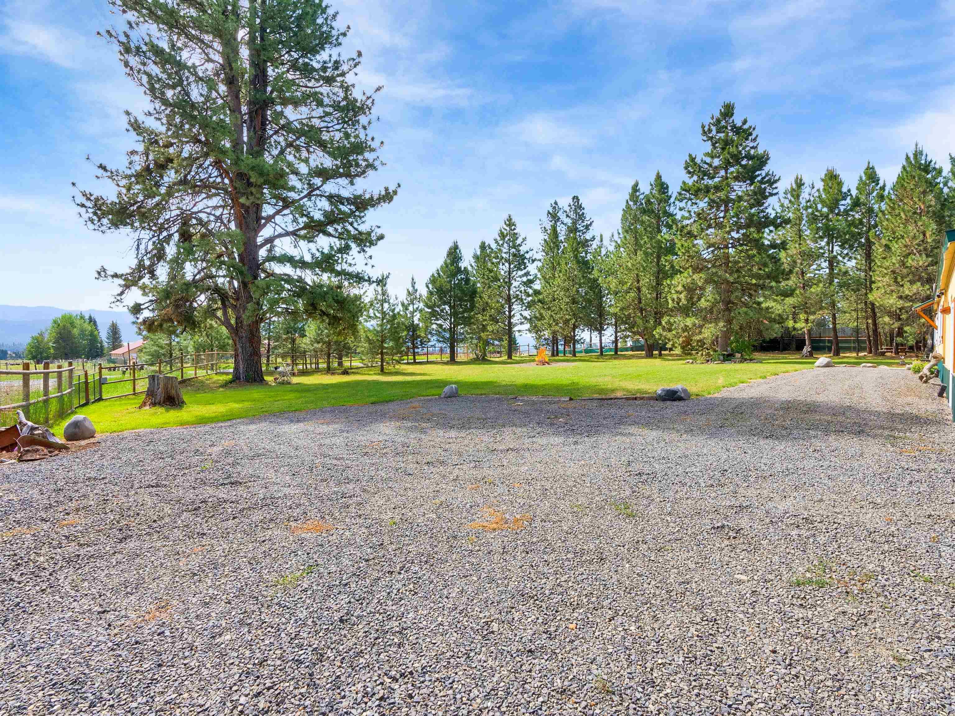 191 Bear Wallow, Cascade, Idaho 83611, 3 Bedrooms, 2 Bathrooms, Residential For Sale, Price $454,900,MLS 98994097
