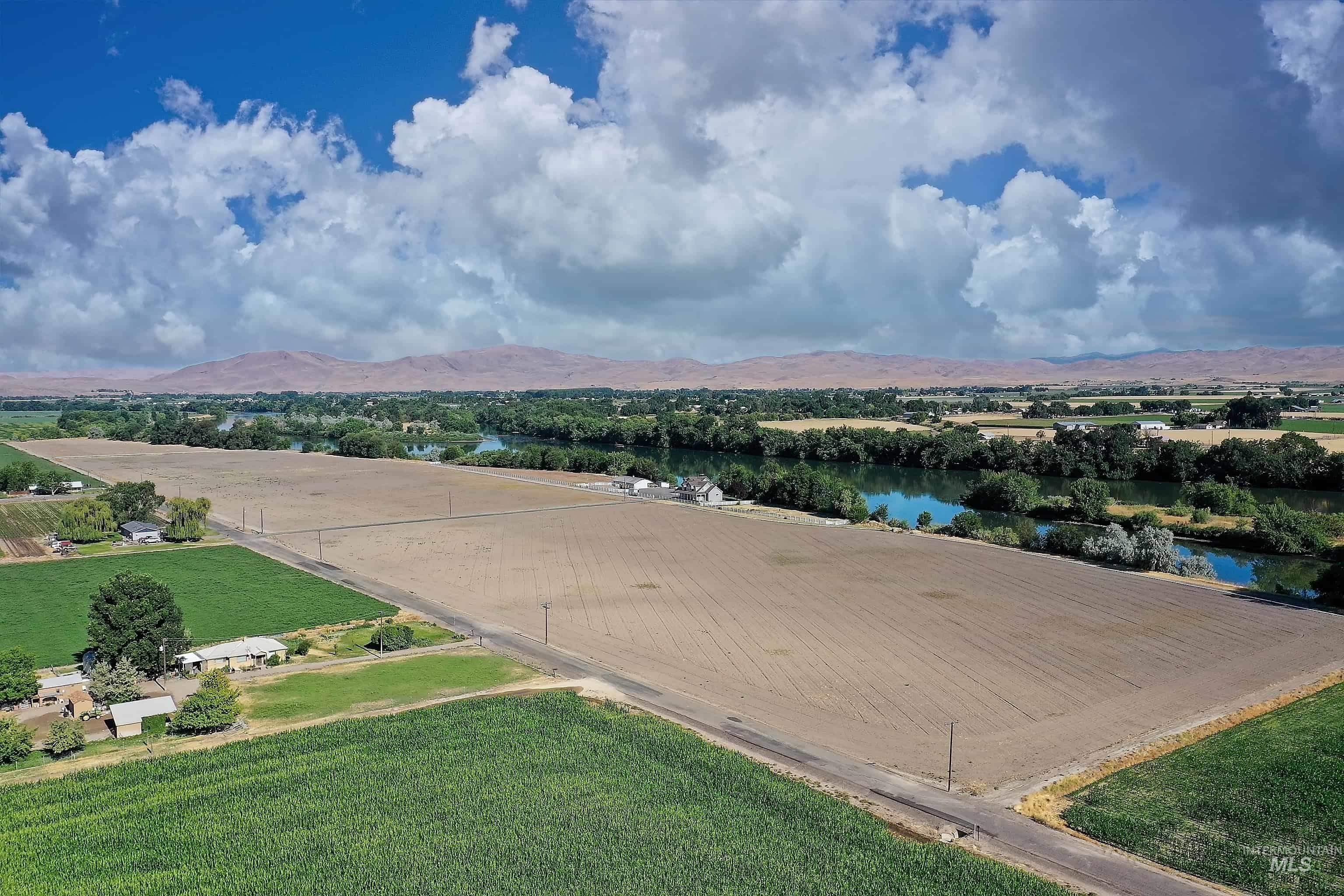 490 Ripple Rd, Ontario, Oregon 97914, 4 Bedrooms, 3.5 Bathrooms, Farm & Ranch For Sale, Price $1,899,000,MLS 98994102