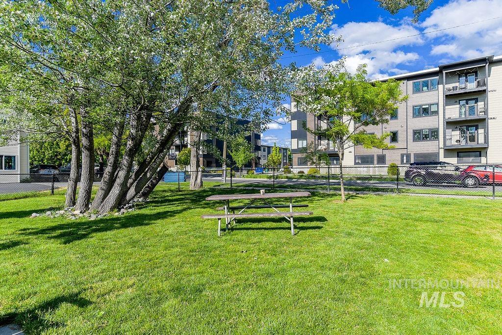 103 N Almon #102, Moscow, Idaho 83843, 3 Bedrooms, 2 Bathrooms, Residential For Sale, Price $449,000,MLS 98994104