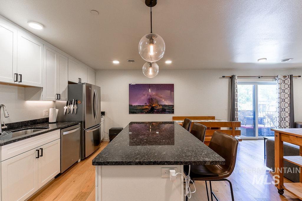 103 N Almon #102, Moscow, Idaho 83843, 3 Bedrooms, 2 Bathrooms, Residential For Sale, Price $449,000,MLS 98994104