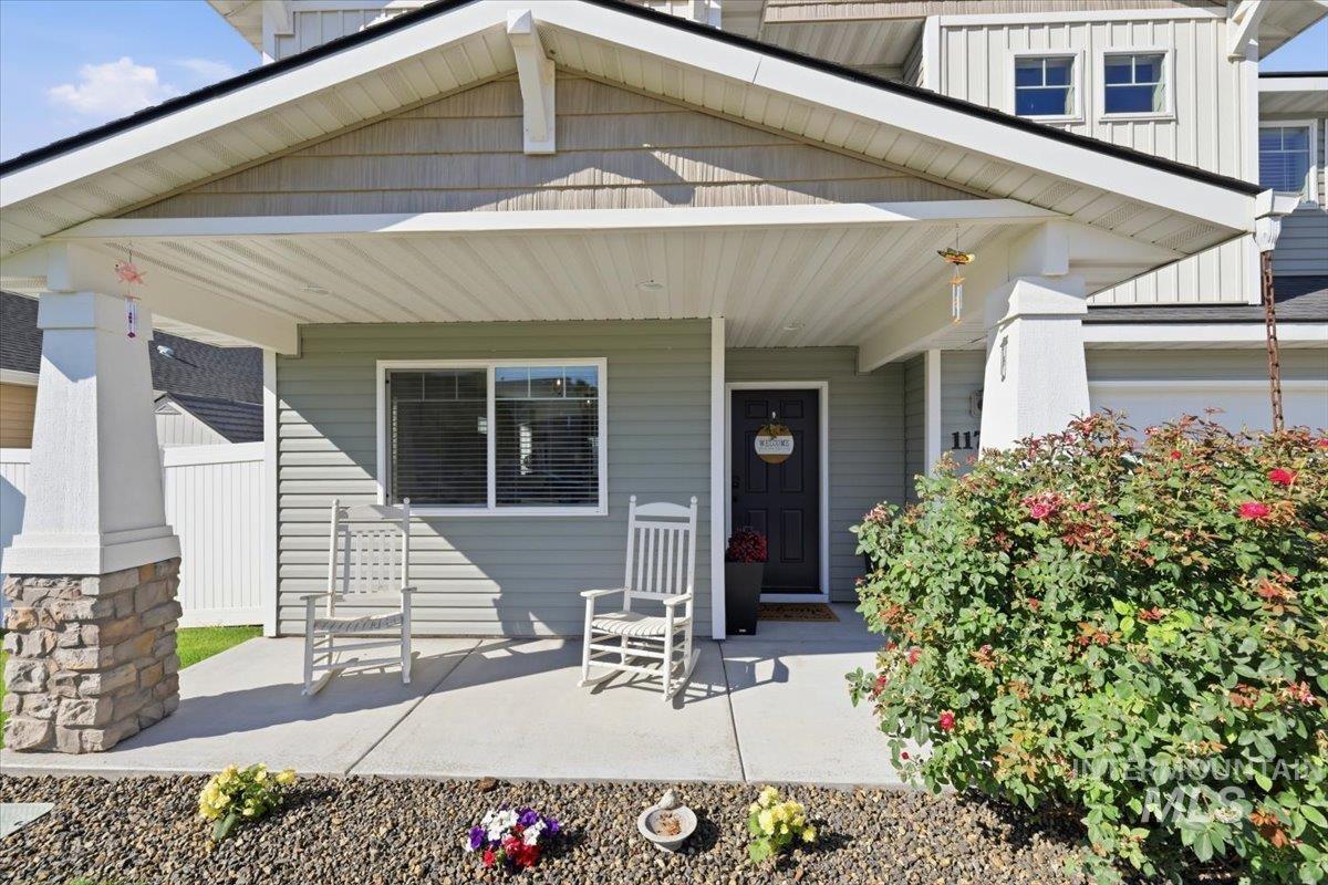 11715 Jump Creek Dr, Caldwell, Idaho 83605, 3 Bedrooms, 2.5 Bathrooms, Residential For Sale, Price $446,900,MLS 98994108