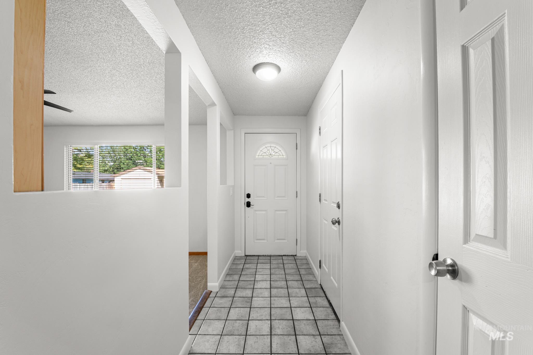 2185 N. Aster Ave., Boise, Idaho 83704, 3 Bedrooms, 2 Bathrooms, Residential For Sale, Price $435,900,MLS 98994115