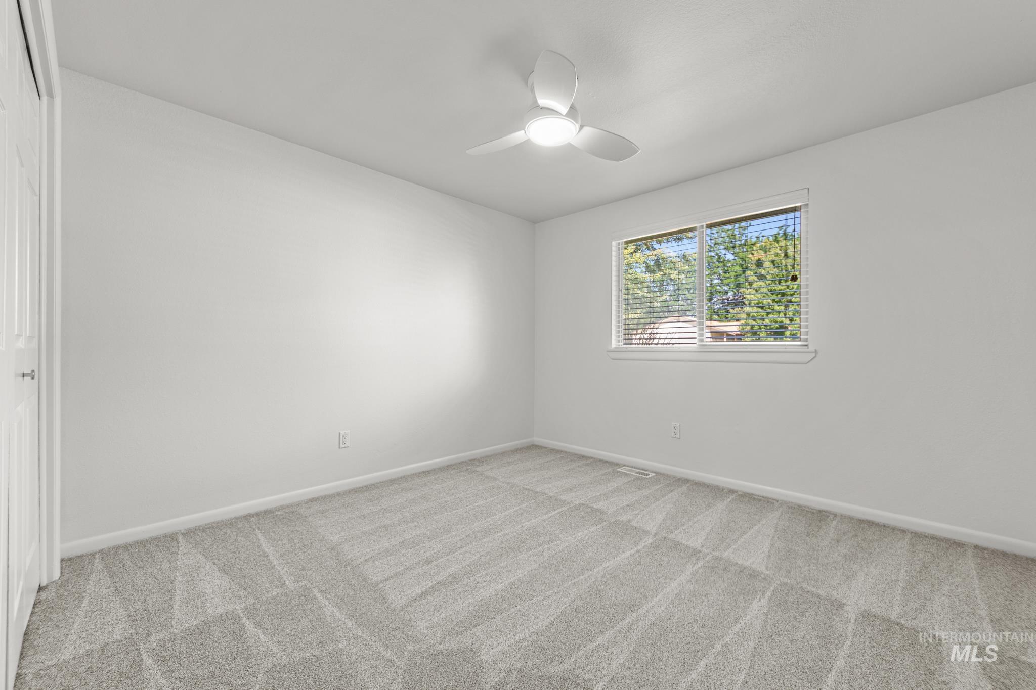 2185 N. Aster Ave., Boise, Idaho 83704, 3 Bedrooms, 2 Bathrooms, Residential For Sale, Price $435,900,MLS 98994115