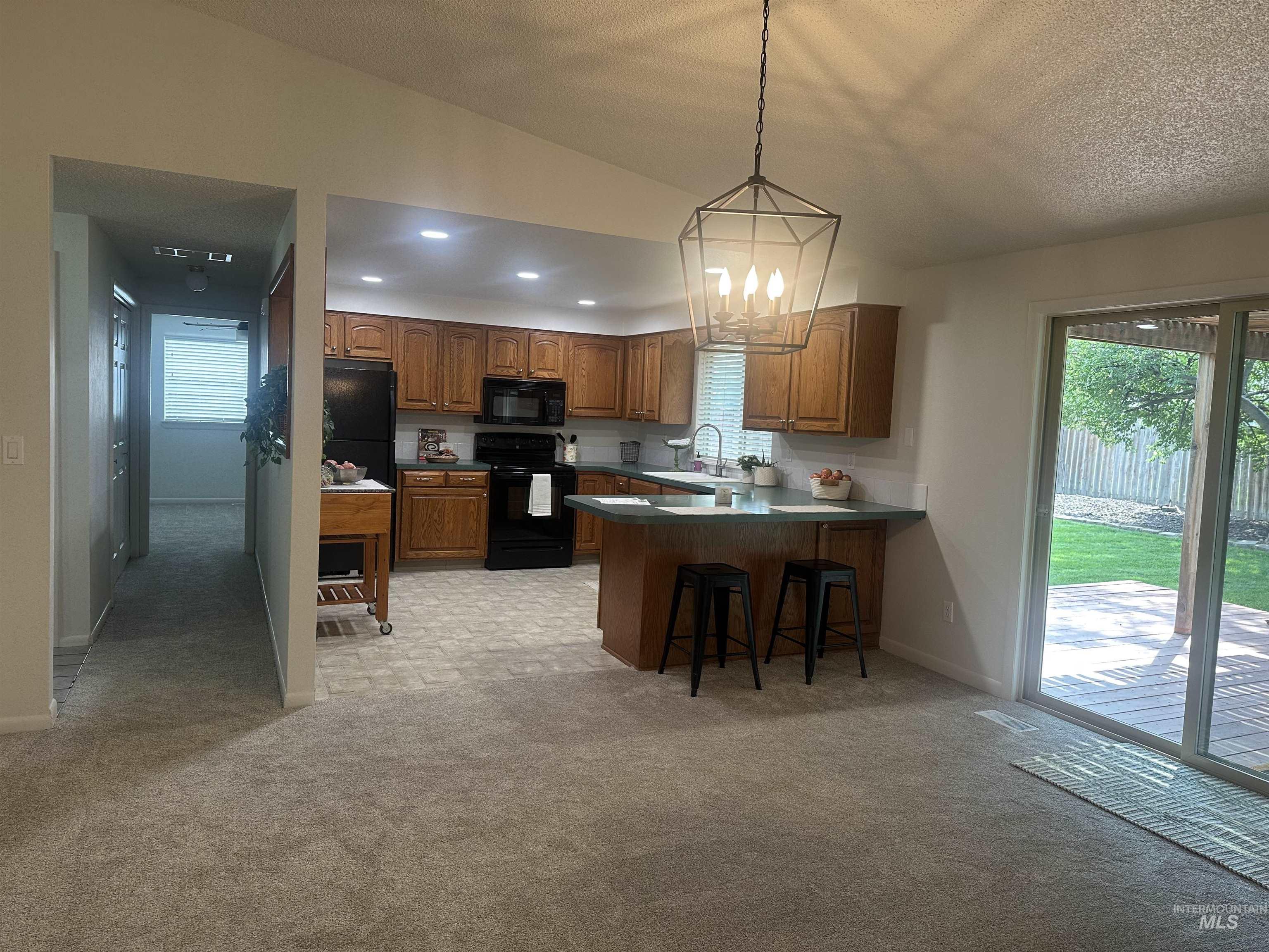 2185 N. Aster Ave., Boise, Idaho 83704, 3 Bedrooms, 2 Bathrooms, Residential For Sale, Price $435,900,MLS 98994115