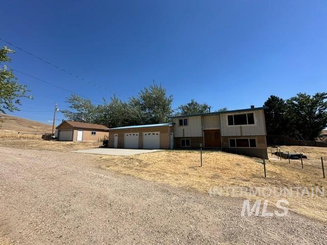5957 S Eastwood, Boise, Idaho 83716, 3 Bedrooms, 1.5 Bathrooms, Residential For Sale, Price $599,000,MLS 98994130