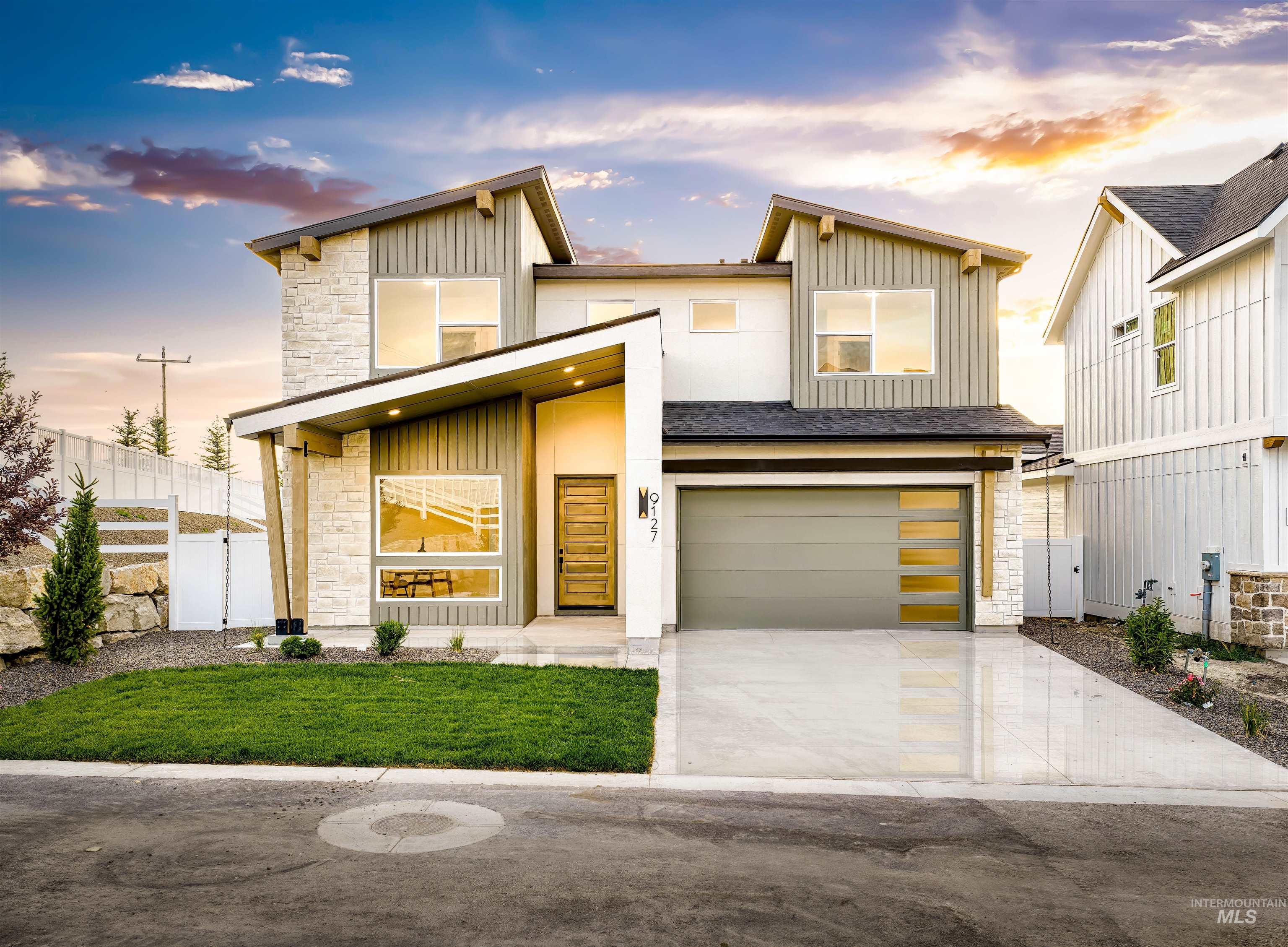 9127 W River Otter Dr, Boise, Idaho 83714, 5 Bedrooms, 4.5 Bathrooms, Residential For Sale, Price $945,549,MLS 98994135