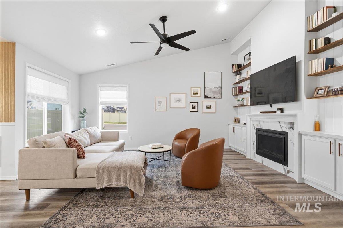 9170 W Tuberose St., Nampa, Idaho 83687, 4 Bedrooms, 2 Bathrooms, Residential For Sale, Price $469,900,MLS 98994140