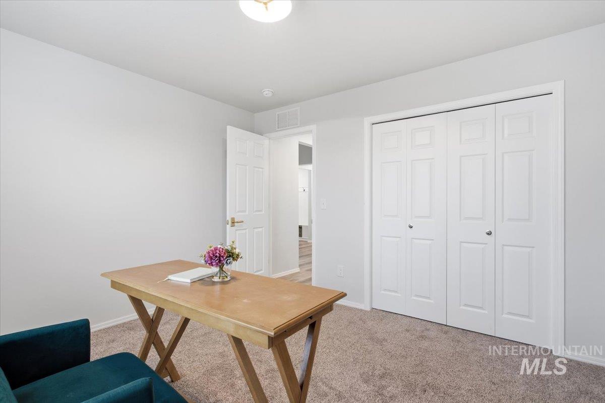 9170 W Tuberose St., Nampa, Idaho 83687, 4 Bedrooms, 2 Bathrooms, Residential For Sale, Price $469,900,MLS 98994140
