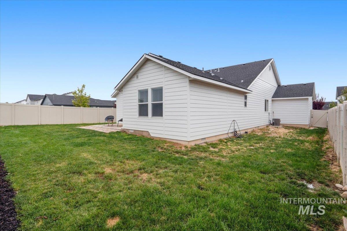9170 W Tuberose St., Nampa, Idaho 83687, 4 Bedrooms, 2 Bathrooms, Residential For Sale, Price $469,900,MLS 98994140