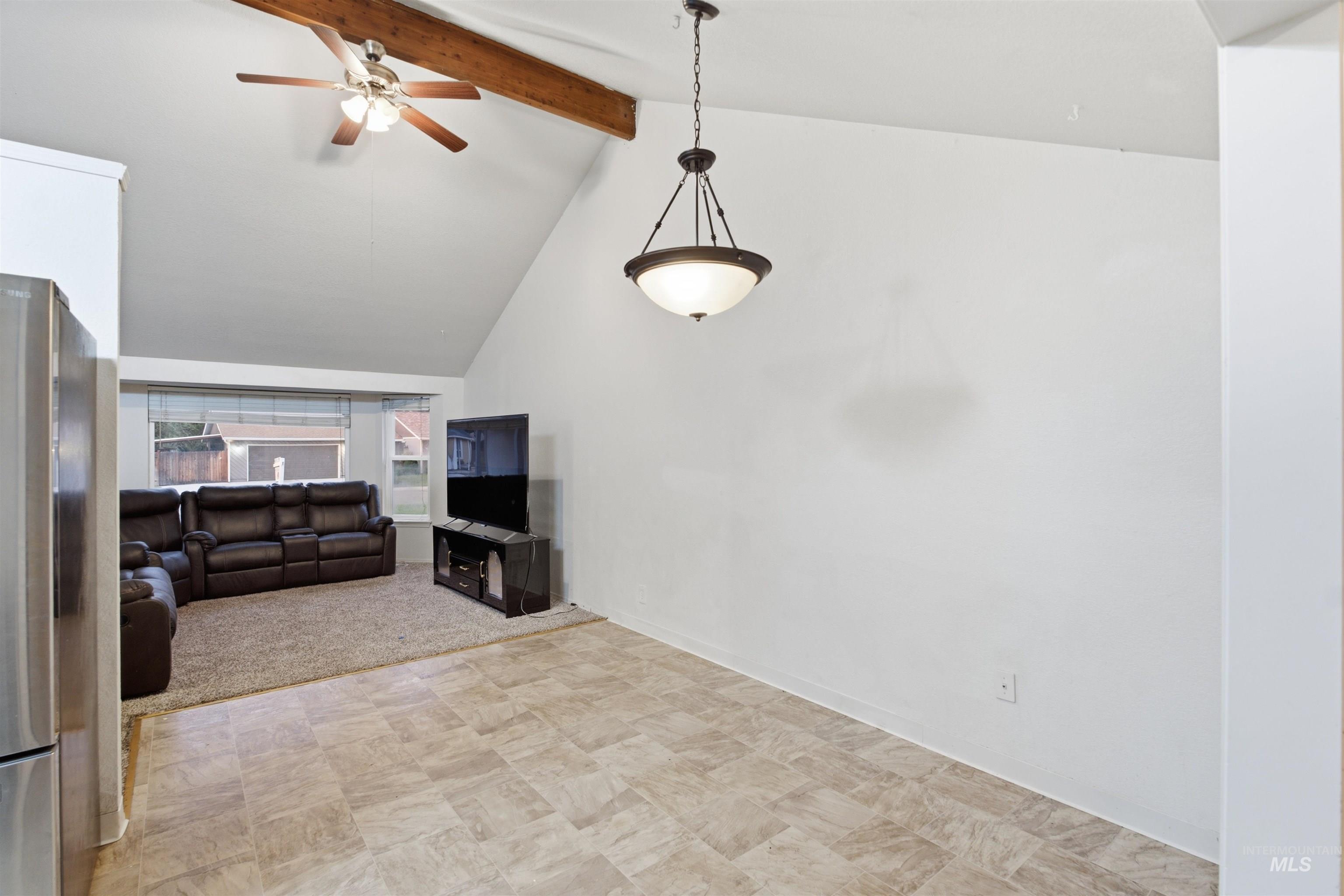 1911 W Tracy ct, Meridian, Idaho 83646, 4 Bedrooms, 2 Bathrooms, Residential For Sale, Price $415,000,MLS 98994155