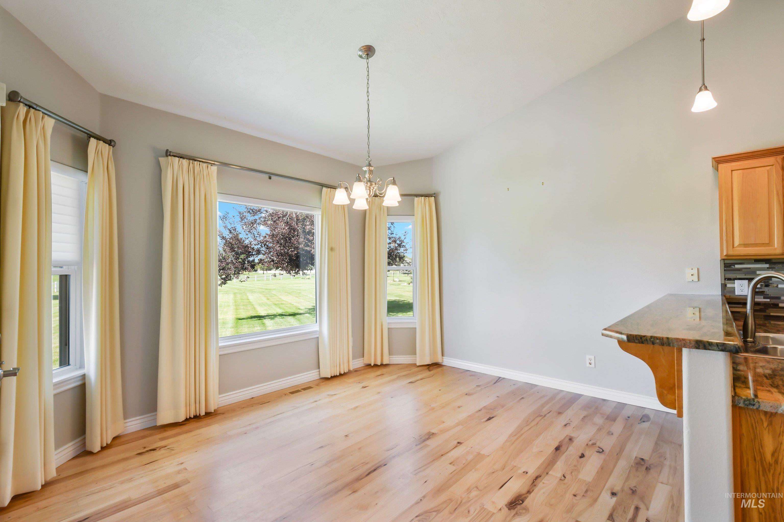 28163 Silo Way, Wilder, Idaho 83676, 4 Bedrooms, 3 Bathrooms, Residential For Sale, Price $749,900,MLS 98994161