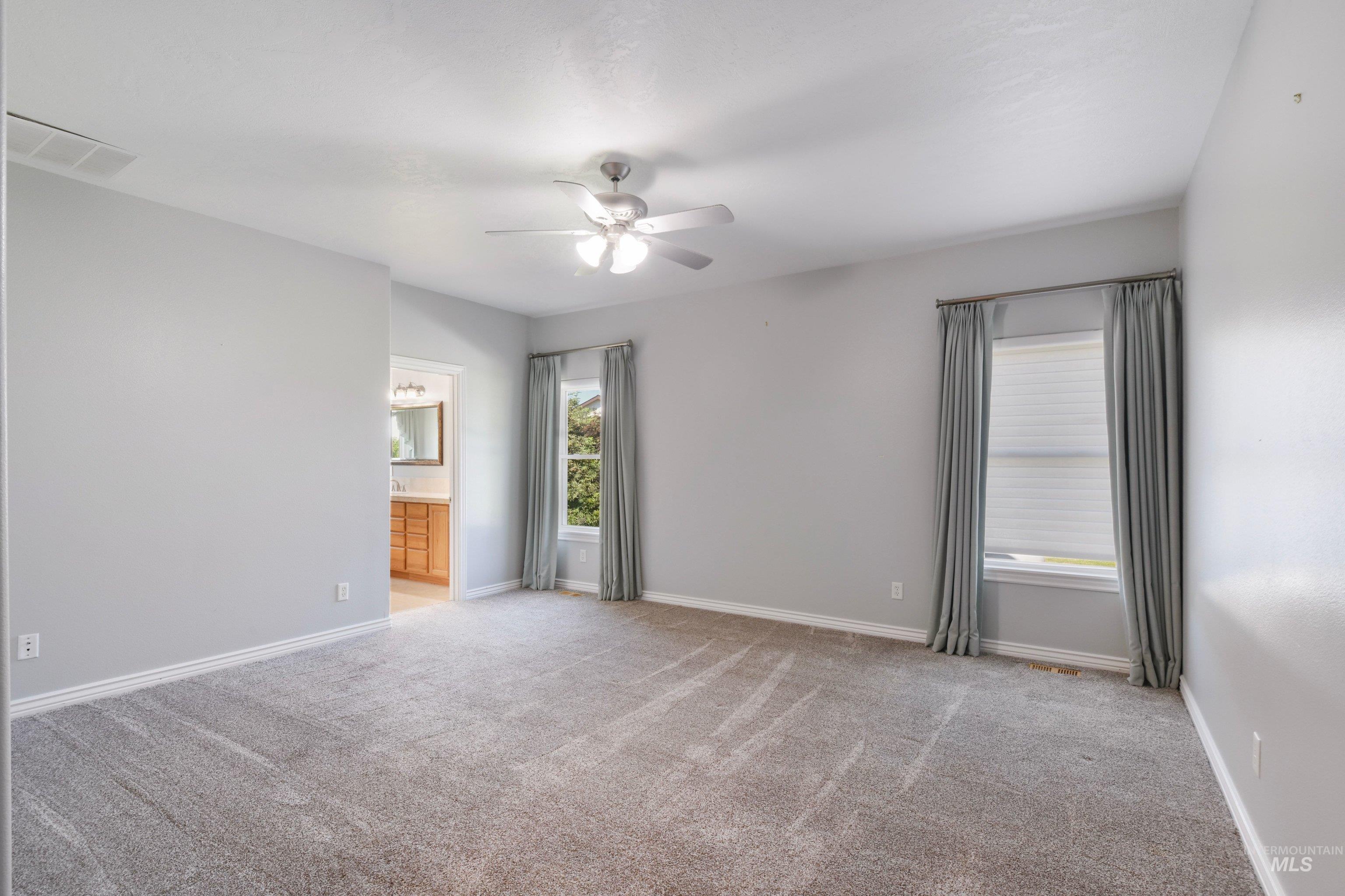 28163 Silo Way, Wilder, Idaho 83676, 4 Bedrooms, 3 Bathrooms, Residential For Sale, Price $749,900,MLS 98994161