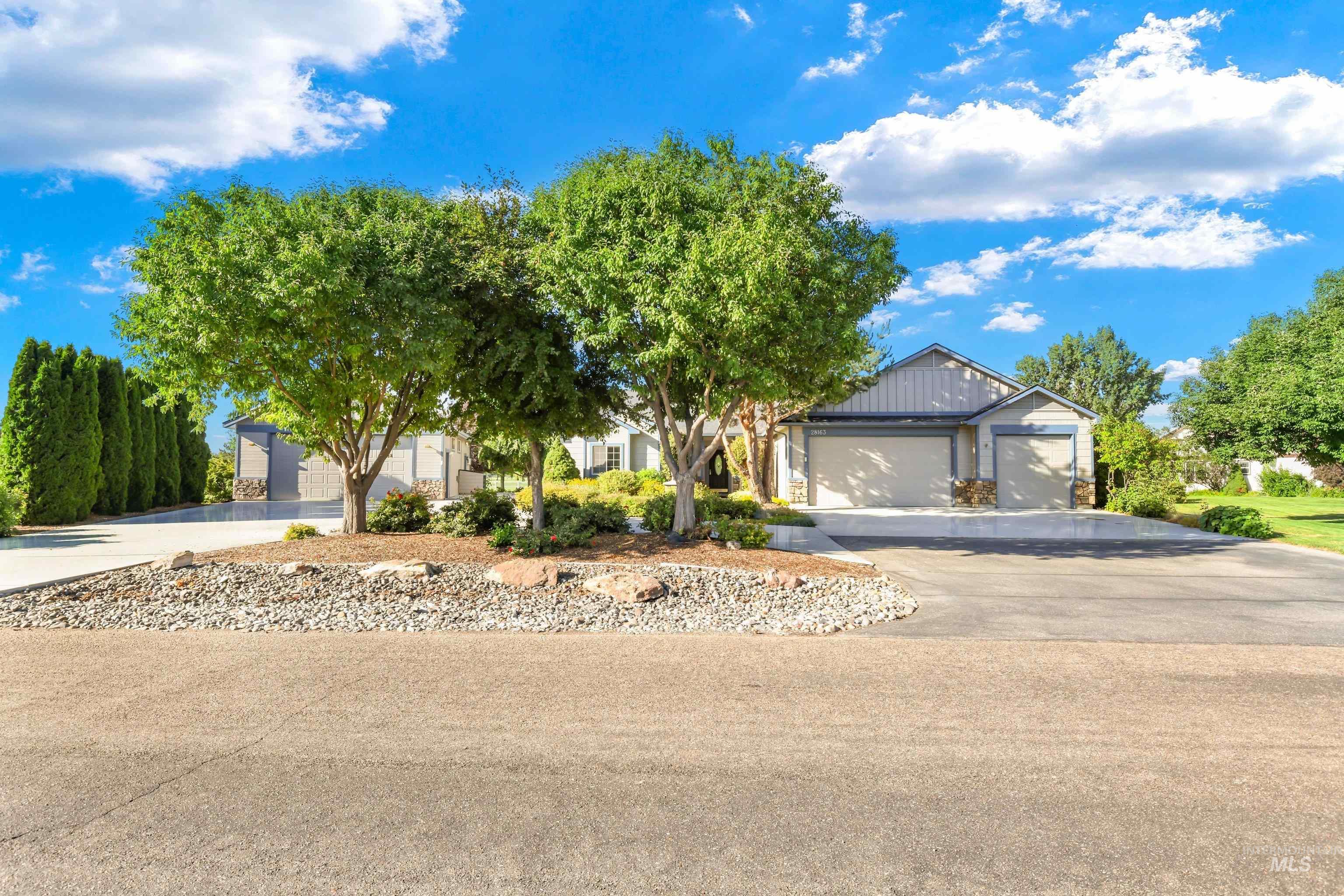 28163 Silo Way, Wilder, Idaho 83676, 4 Bedrooms, 3 Bathrooms, Residential For Sale, Price $749,900,MLS 98994161