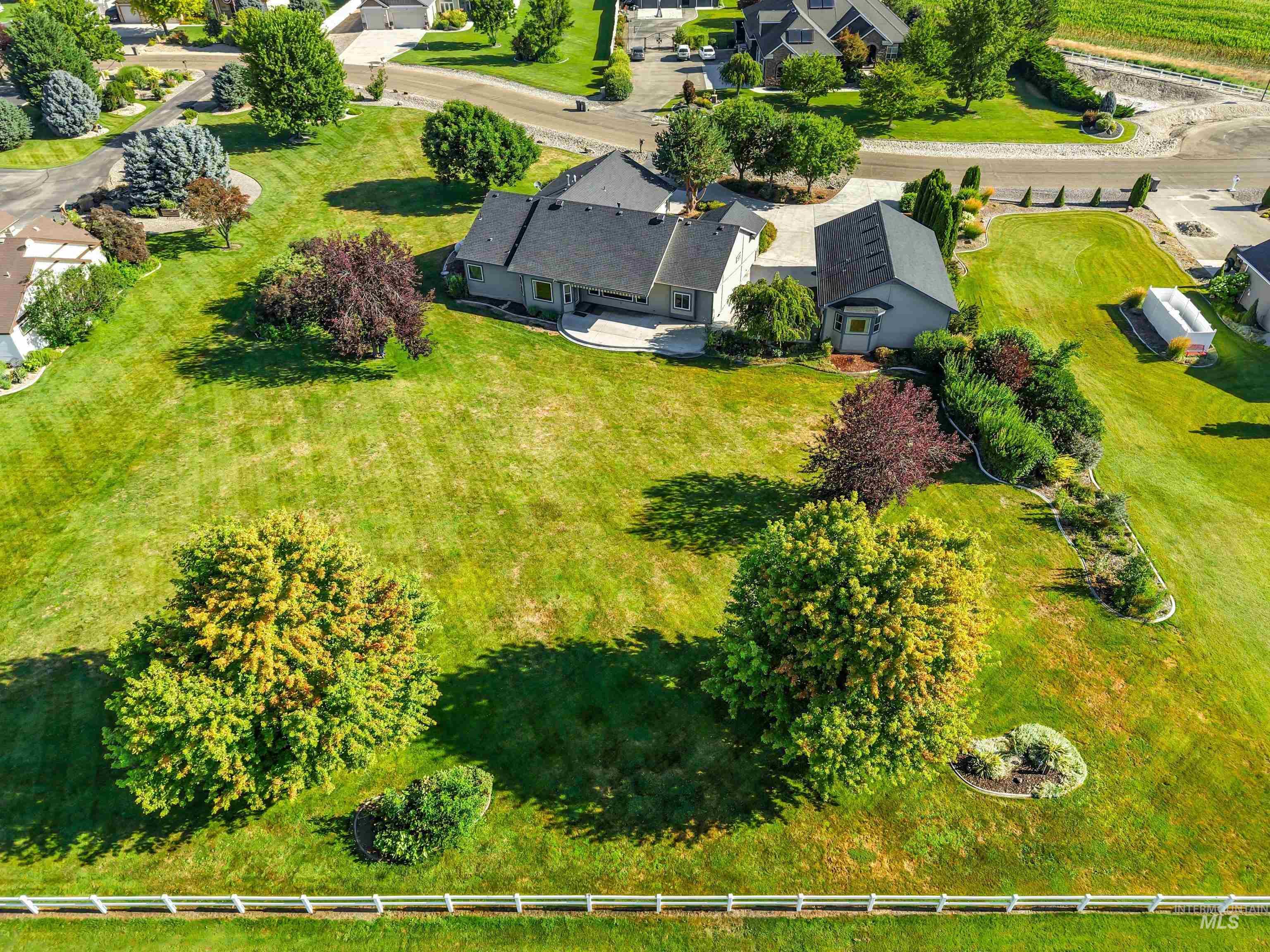28163 Silo Way, Wilder, Idaho 83676, 4 Bedrooms, 3 Bathrooms, Residential For Sale, Price $749,900,MLS 98994161
