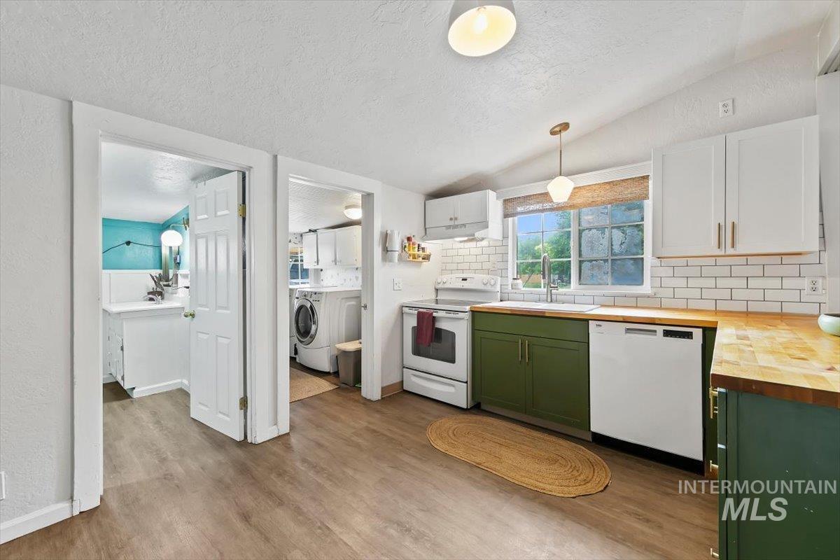512 15th Ave N, Nampa, Idaho 83687, 3 Bedrooms, 1 Bathroom, Residential For Sale, Price $329,000, 98994167