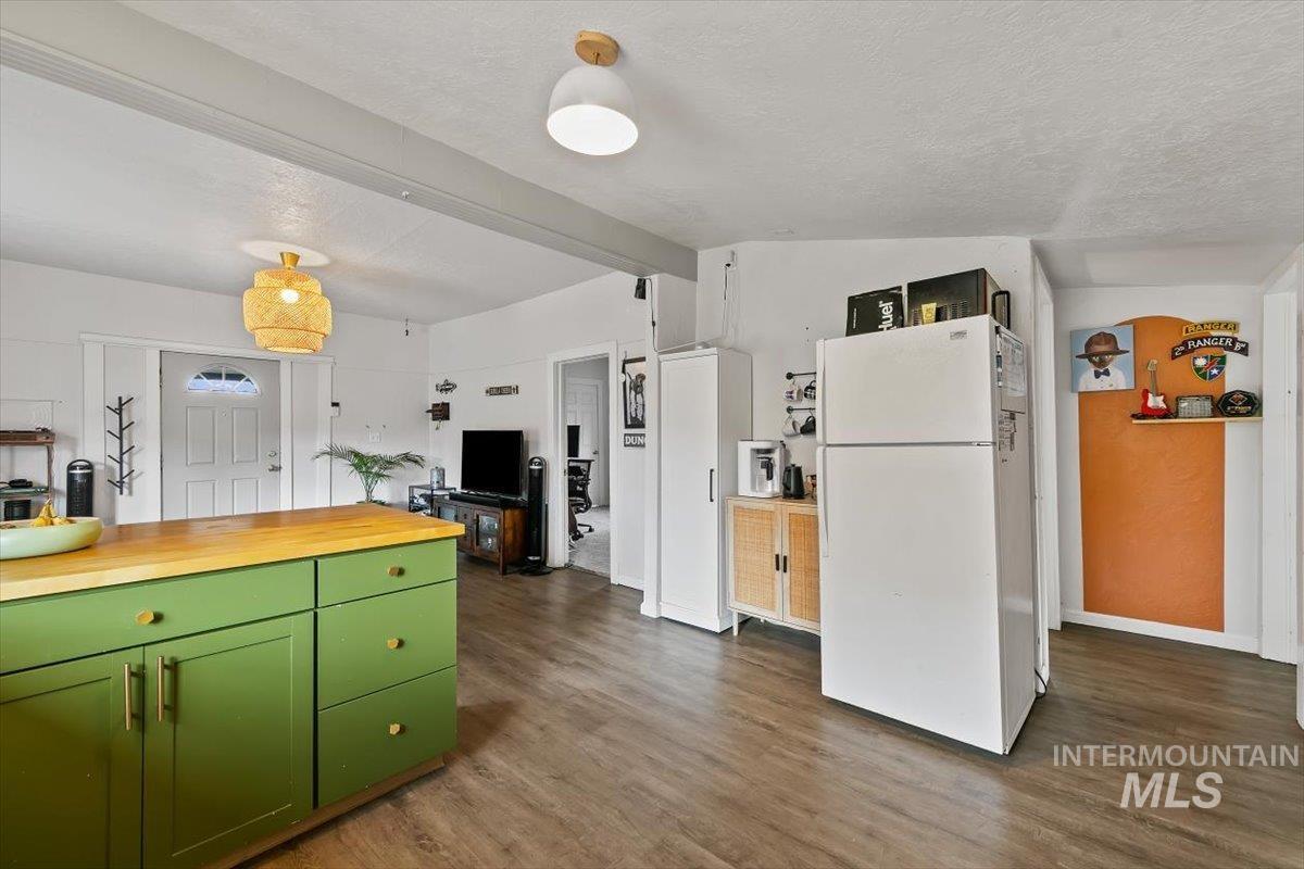 512 15th Ave N, Nampa, Idaho 83687, 3 Bedrooms, 1 Bathroom, Residential For Sale, Price $329,000, 98994167