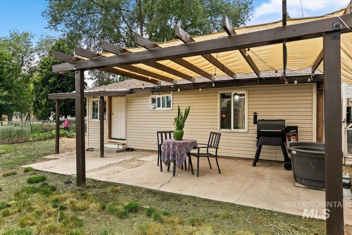 512 15th Ave N, Nampa, Idaho 83687, 3 Bedrooms, 1 Bathroom, Residential For Sale, Price $334,900,MLS 98994167