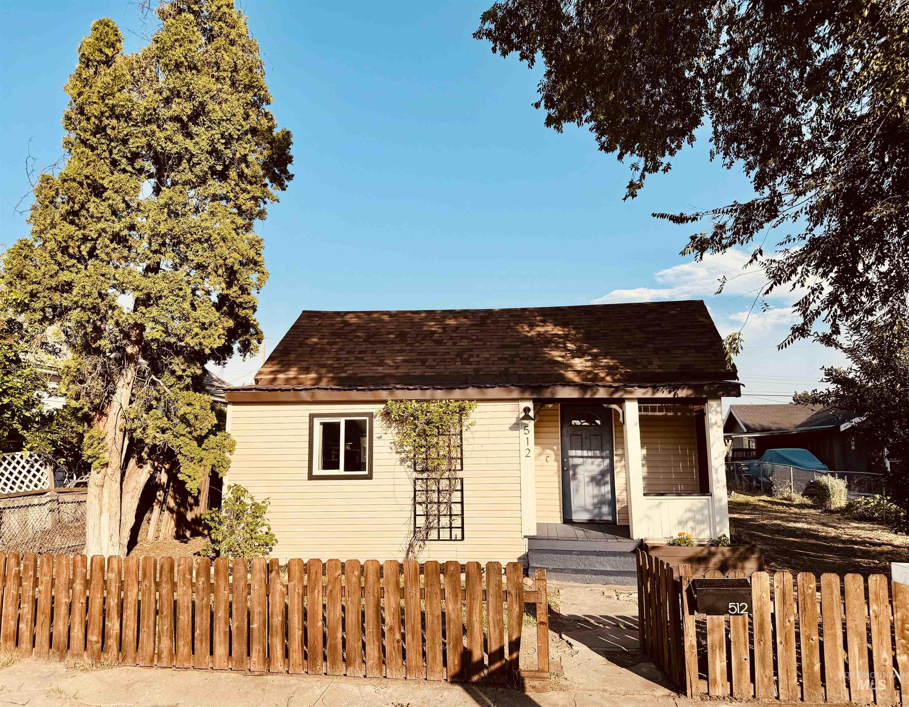 512 15th Ave N, Nampa, Idaho 83687, 3 Bedrooms, 1 Bathroom, Residential For Sale, Price $334,900,MLS 98994167