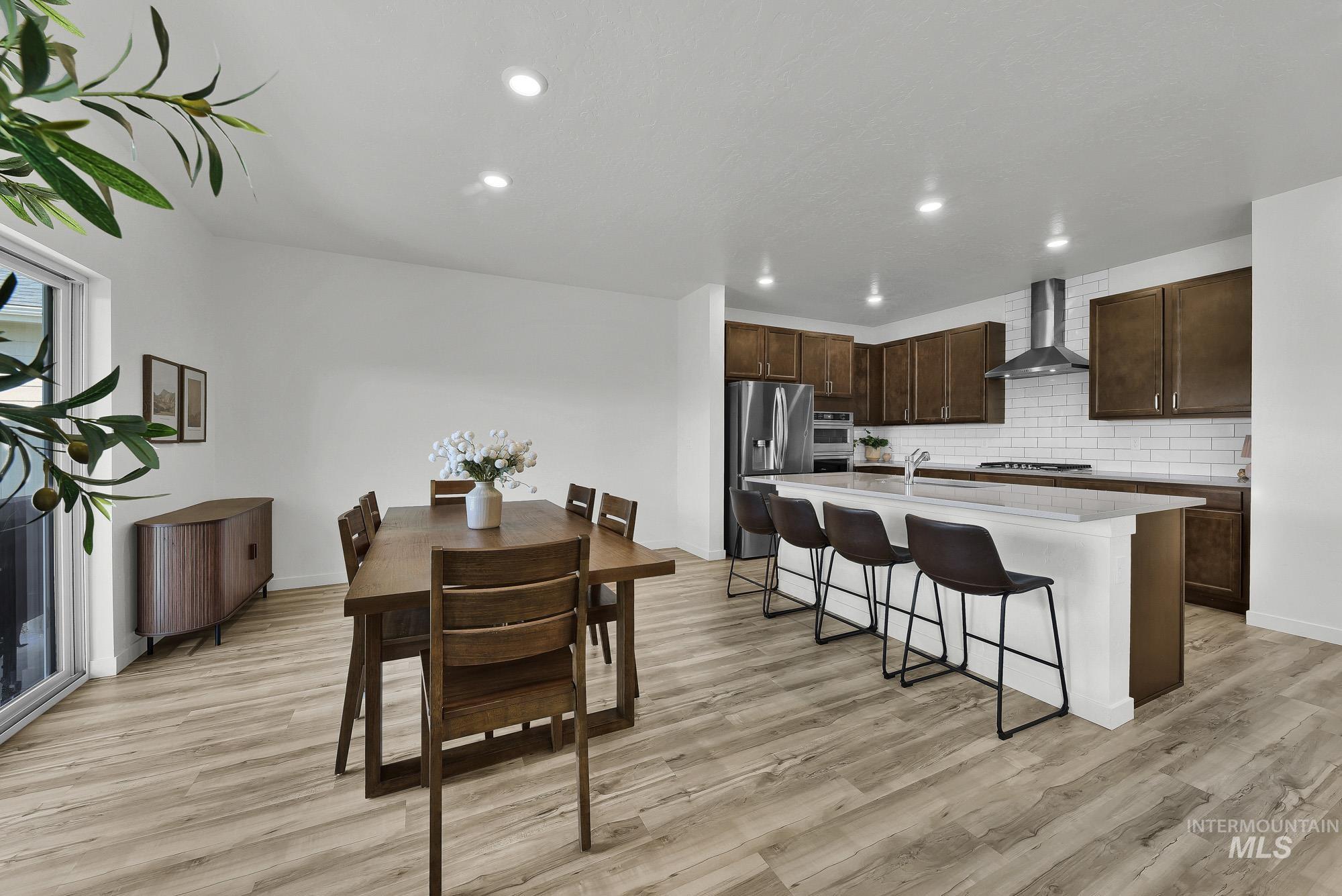717 Lyra St, Meridian, Idaho 83642, 4 Bedrooms, 2.5 Bathrooms, Residential For Sale, Price $549,900,MLS 98994169