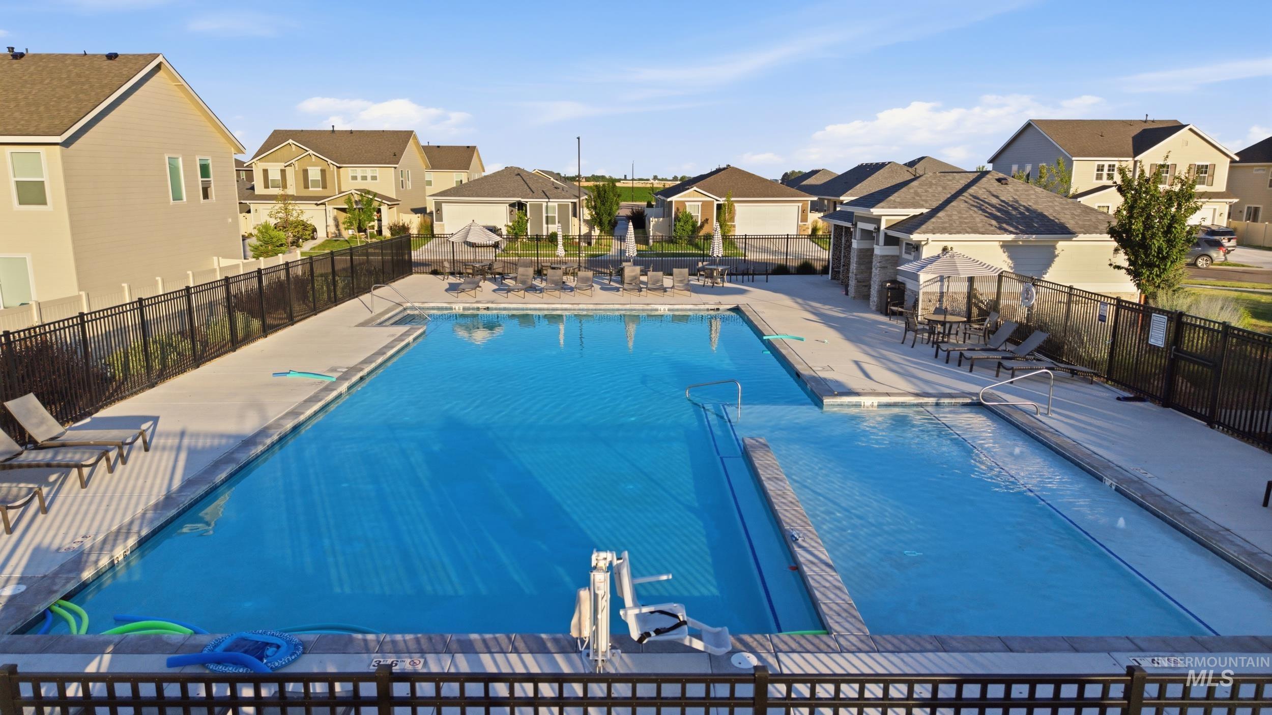 717 Lyra St, Meridian, Idaho 83642, 4 Bedrooms, 2.5 Bathrooms, Residential For Sale, Price $549,900,MLS 98994169