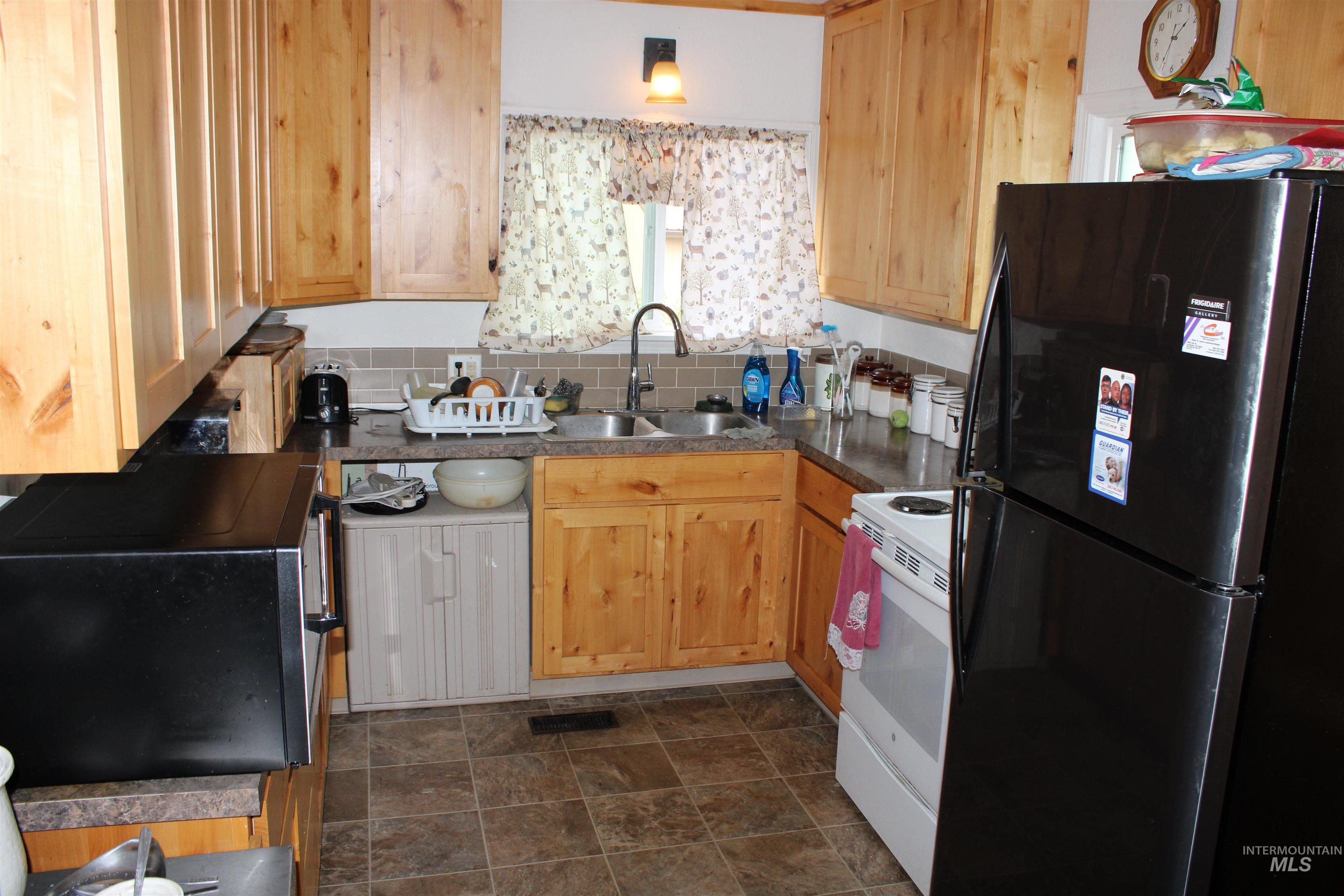 1305 12th Ave, Lewiston, Idaho 83501, 3 Bedrooms, 1 Bathroom, Residential For Sale, Price $394,999,MLS 98994170