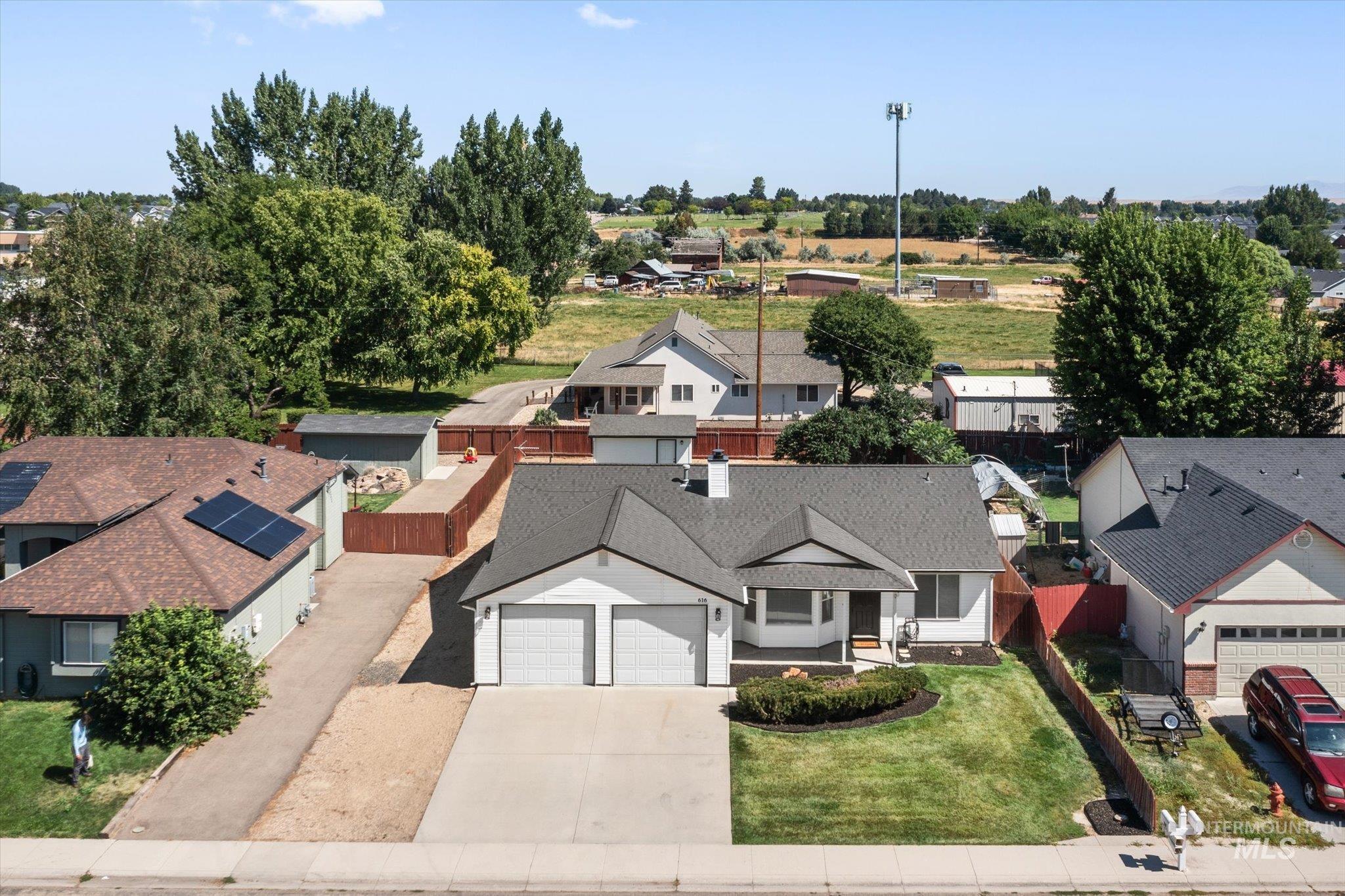 616 7th, Middleton, Idaho 83644, 3 Bedrooms, 2 Bathrooms, Residential For Sale, Price $407,985,MLS 98994172
