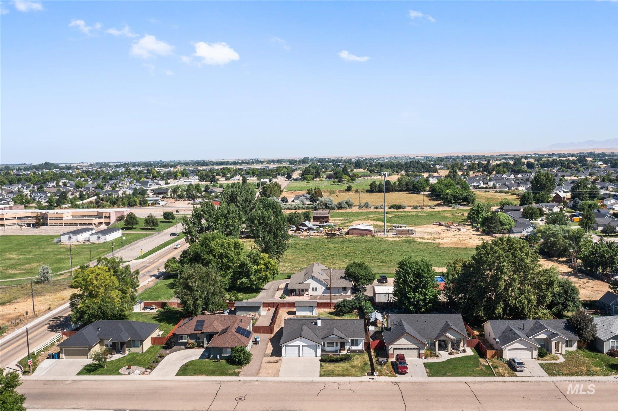 616 7th, Middleton, Idaho 83644, 3 Bedrooms, 2 Bathrooms, Residential For Sale, Price $407,985,MLS 98994172