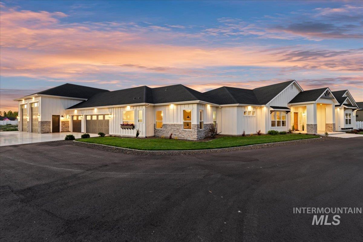 16876 Spring Meadow Dr, Caldwell, Idaho 83607, 4 Bedrooms, 4 Bathrooms, Residential For Sale, Price $1,650,000,MLS 98994180