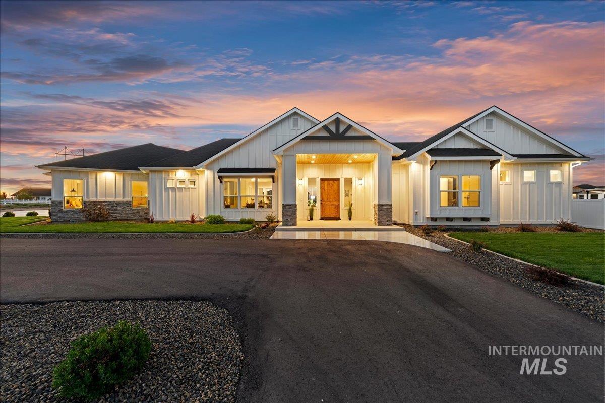 16876 Spring Meadow Dr, Caldwell, Idaho 83607, 4 Bedrooms, 4 Bathrooms, Residential For Sale, Price $1,650,000,MLS 98994180
