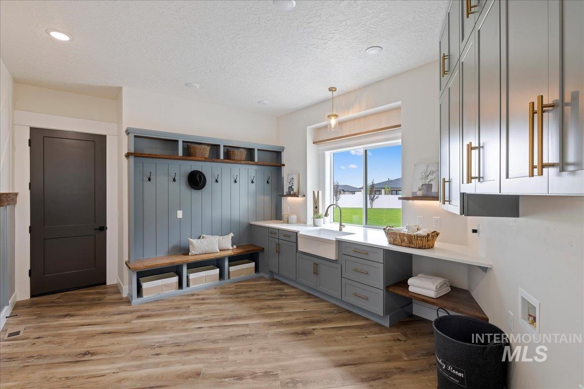 16876 Spring Meadow Dr, Caldwell, Idaho 83607, 4 Bedrooms, 4 Bathrooms, Residential For Sale, Price $1,650,000,MLS 98994180
