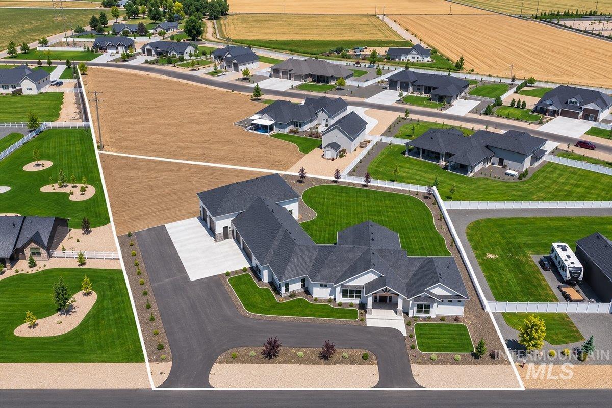 16876 Spring Meadow Dr, Caldwell, Idaho 83607, 4 Bedrooms, 4 Bathrooms, Residential For Sale, Price $1,650,000,MLS 98994180