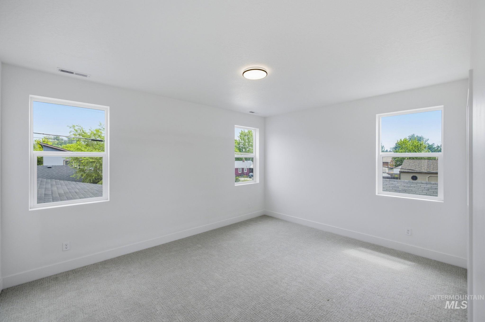 1820 S. Hervey Street, Boise, Idaho 83705, 3 Bedrooms, 3.5 Bathrooms, Residential For Sale, Price $775,000,MLS 98994187