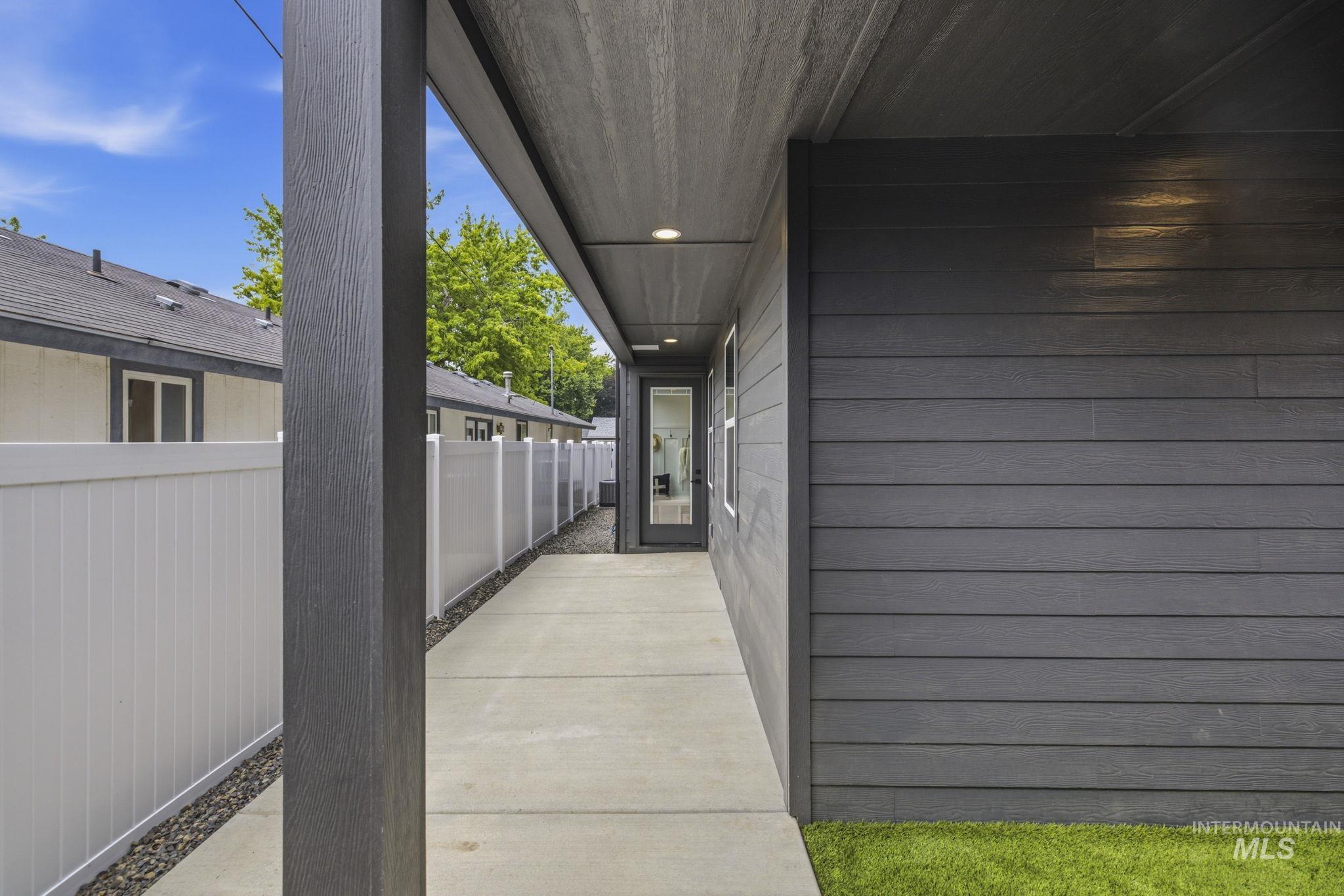 1820 S. Hervey Street, Boise, Idaho 83705, 3 Bedrooms, 3.5 Bathrooms, Residential For Sale, Price $775,000,MLS 98994187