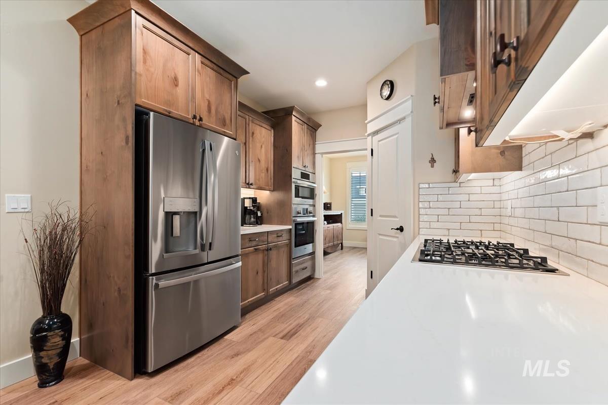 4683 S Amorita Place, Meridian, Idaho 83642, 3 Bedrooms, 2 Bathrooms, Residential For Sale, Price $609,999,MLS 98994189