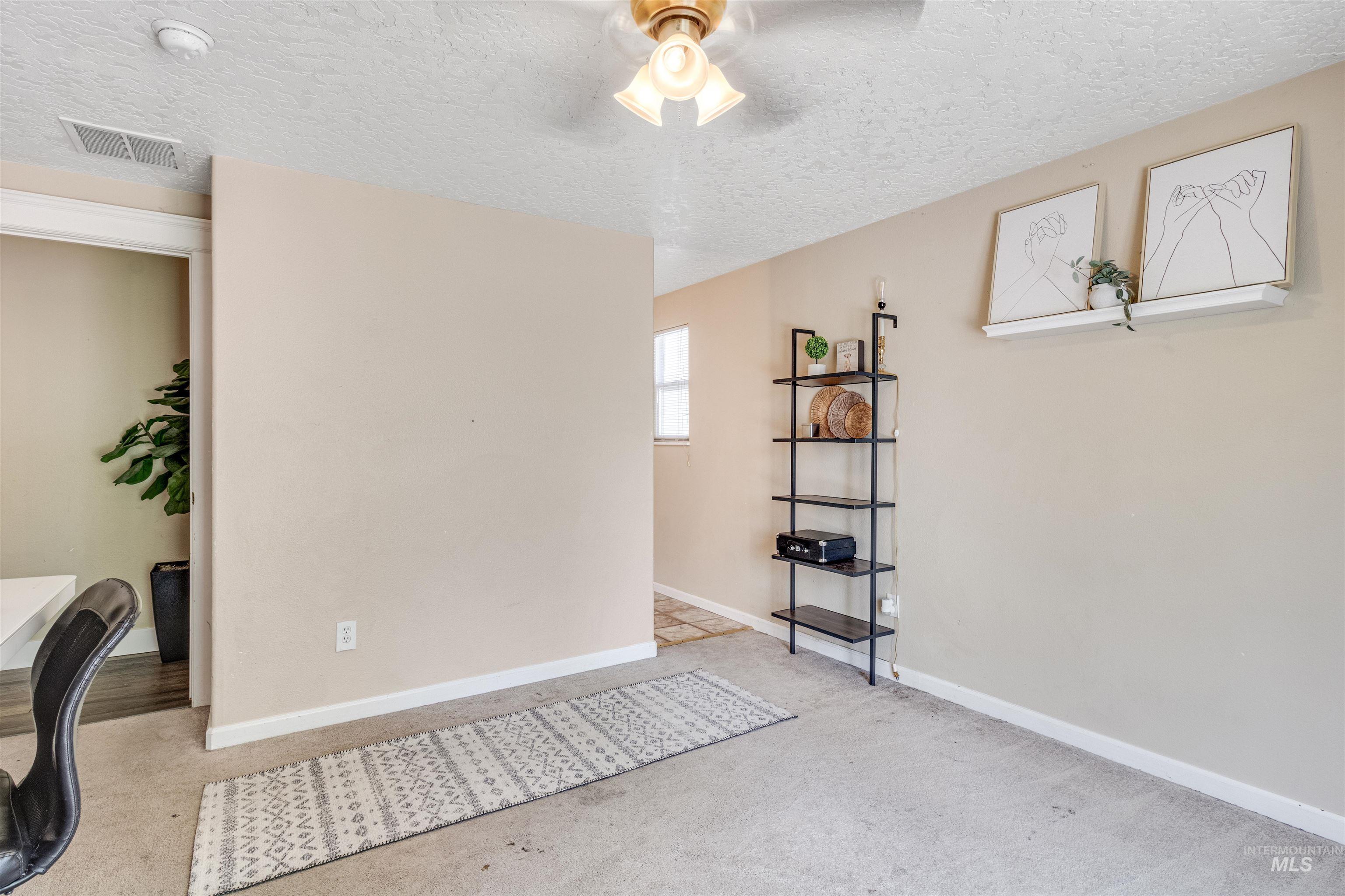 1316 Willow Creek Dr, Nampa, Idaho 83686, 4 Bedrooms, 2 Bathrooms, Residential For Sale, Price $410,000,MLS 98994197