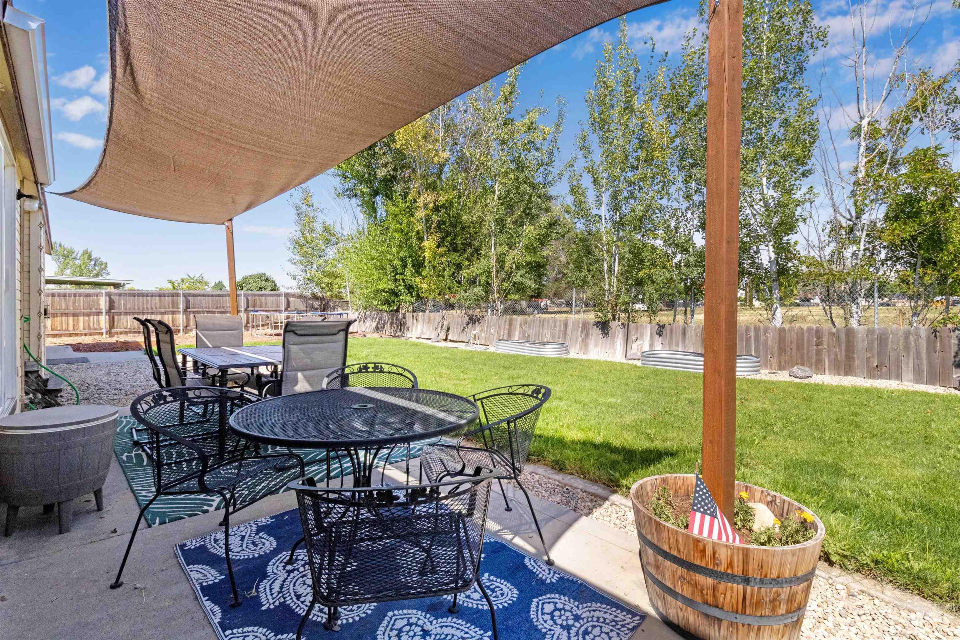 1316 Willow Creek Dr, Nampa, Idaho 83686, 4 Bedrooms, 2 Bathrooms, Residential For Sale, Price $410,000,MLS 98994197