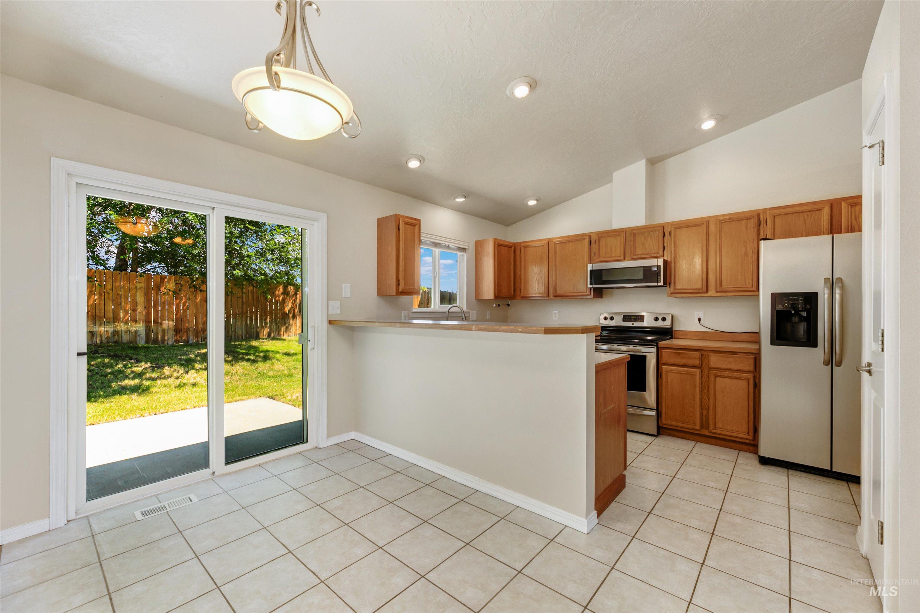 1042 N Stonehenge Way, Meridian, Idaho 83642, 3 Bedrooms, 2 Bathrooms, Residential For Sale, Price $400,000, 98994202